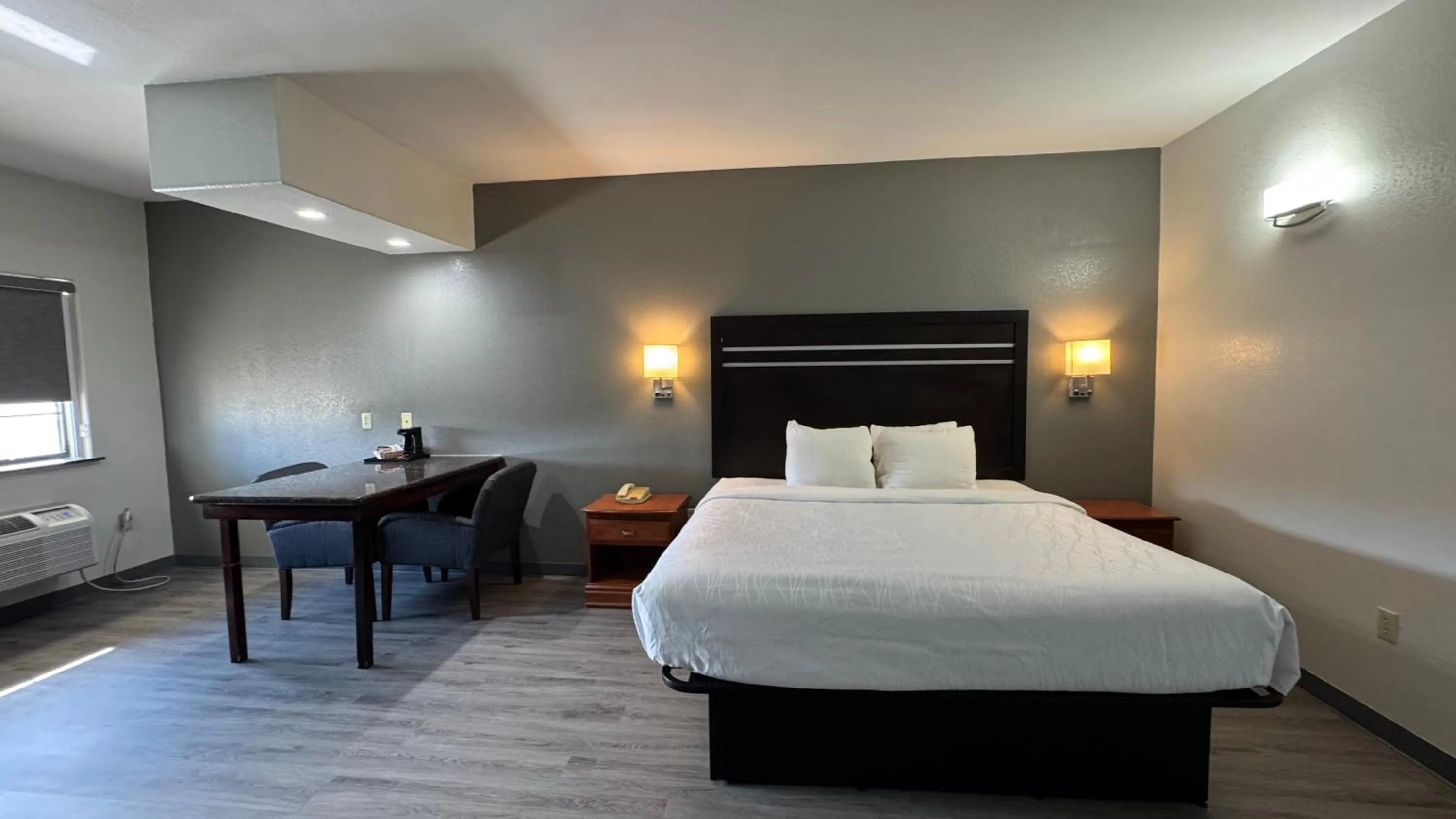 Sunbridge Inn & Suite Extended Stay