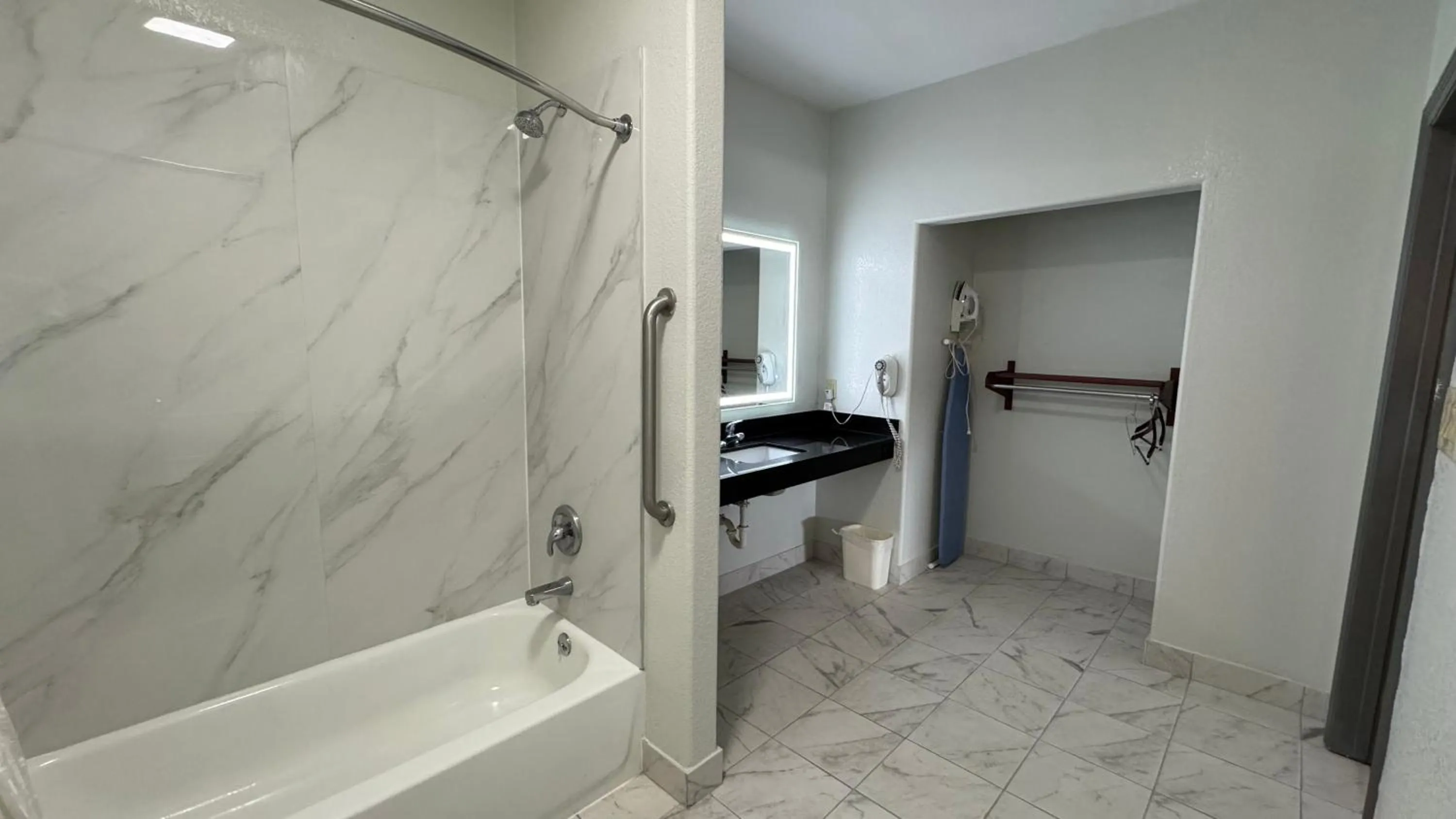 Sunbridge Inn & Suite Extended Stay