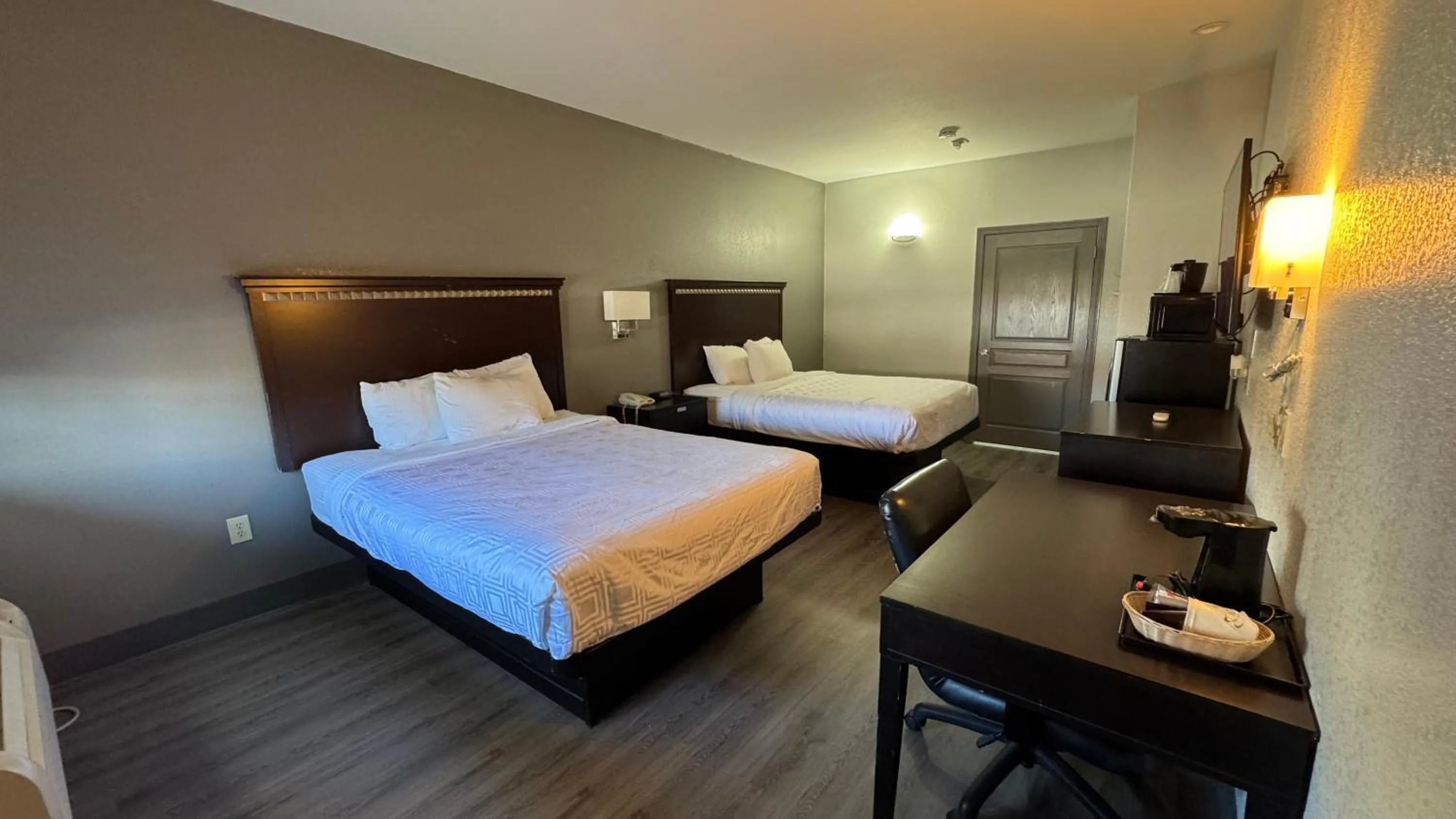 Sunbridge Inn & Suite Extended Stay