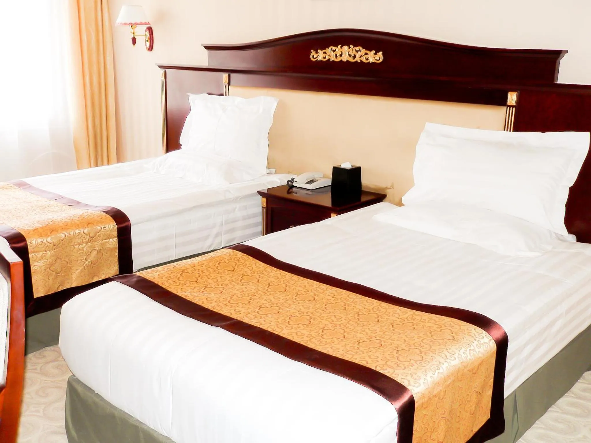 Bed in White House Hotel