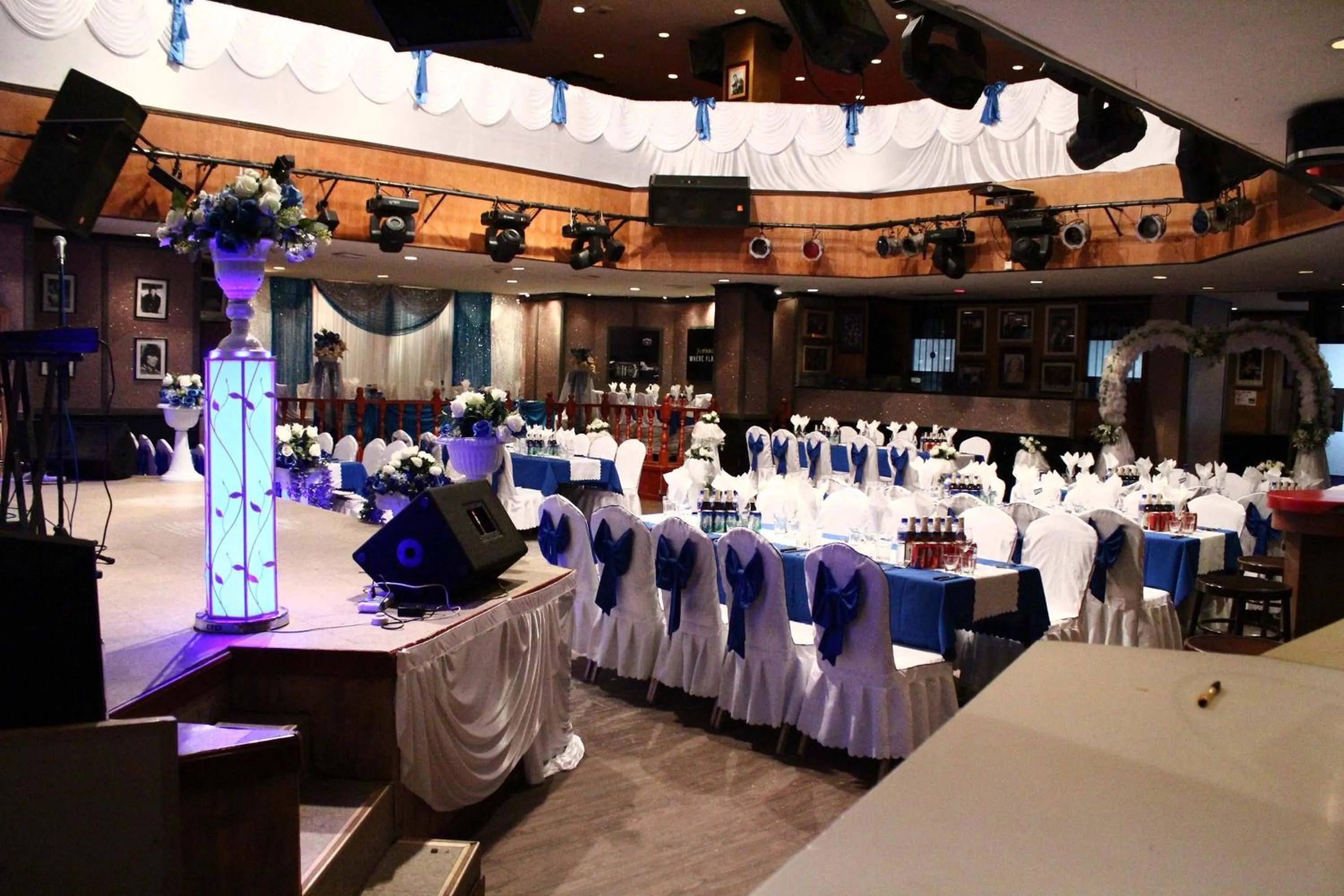 Coffee/tea facilities in White House Hotel