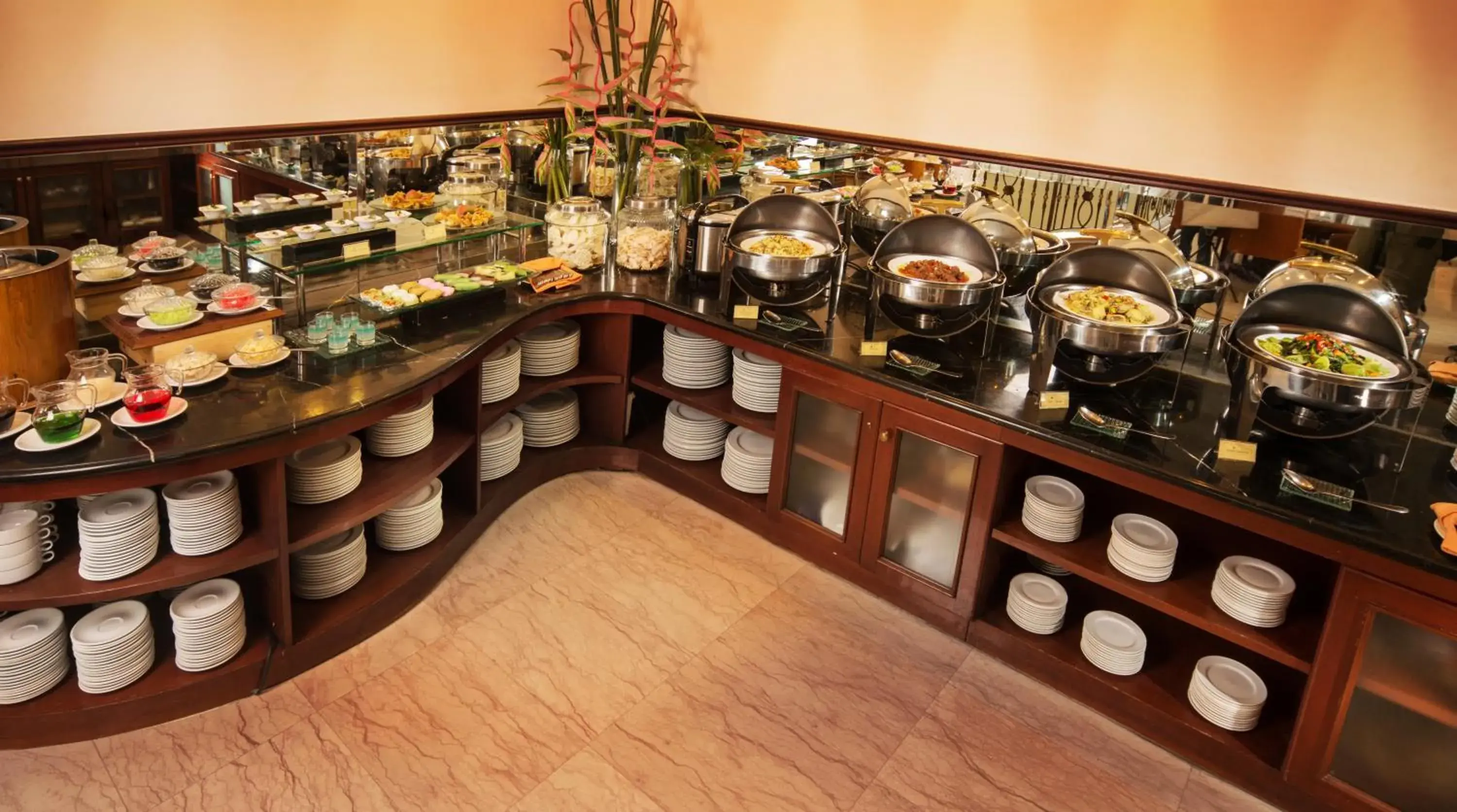 Restaurant/places to eat in Blue Sky Pandurata Hotel Cikini Restaurant/places to eat in Blue Sky Pandurata Hotel Cikini