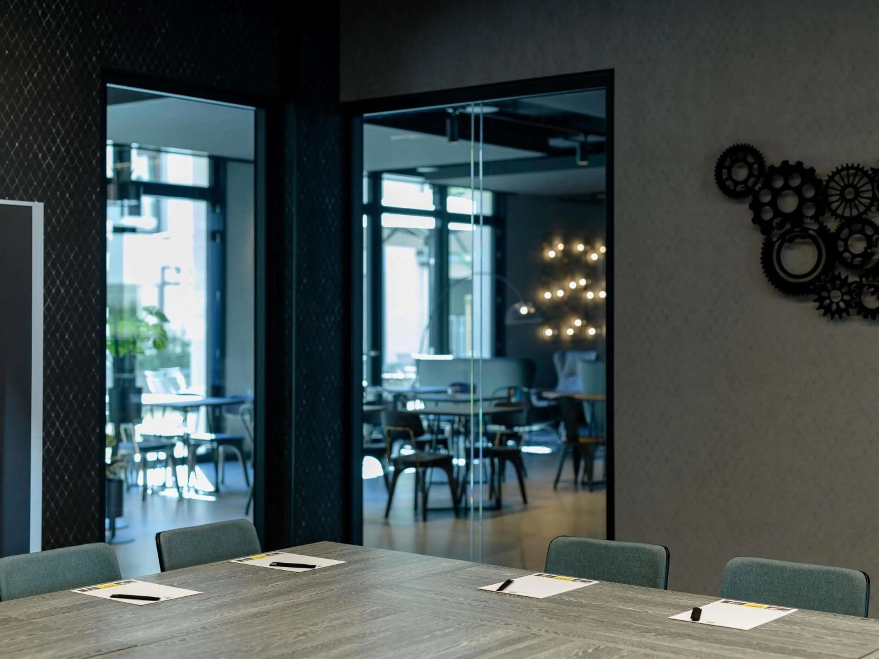 Meeting/conference room in ibis Styles Friedrichshafen