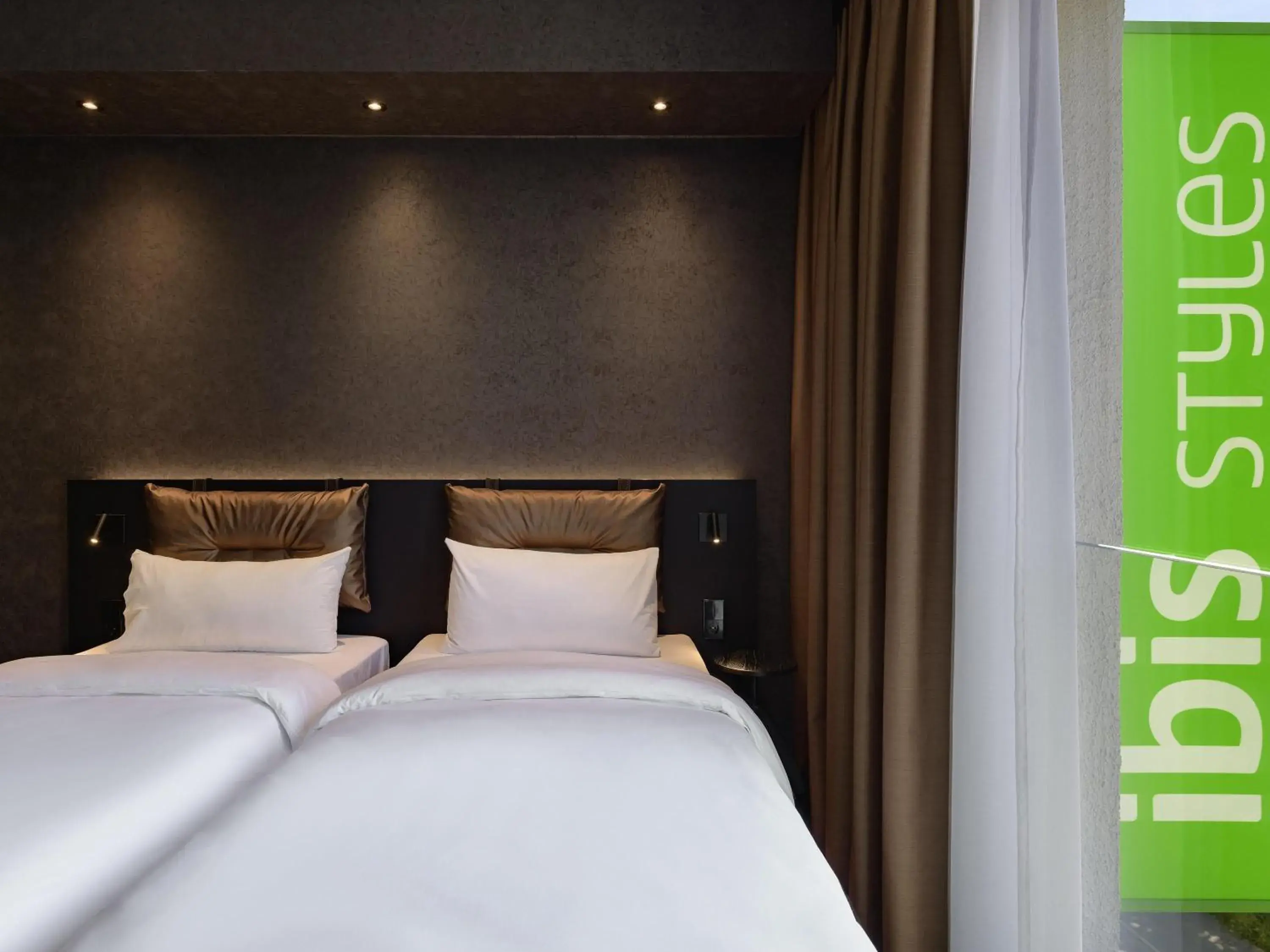 Bedroom, Bed in ibis Styles Friedrichshafen Bedroom, Bed in ibis Styles Friedrichshafen