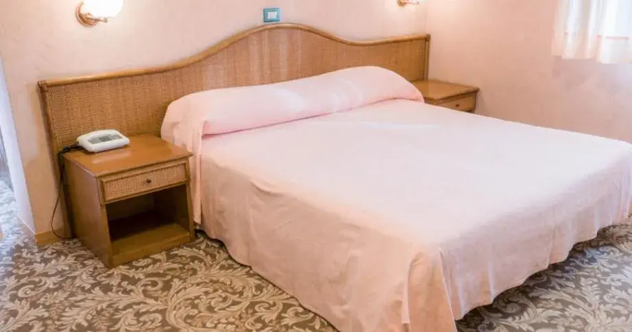 Double Room in Hotel Terrazzo d'Abruzzo Double Room in Hotel Terrazzo d'Abruzzo