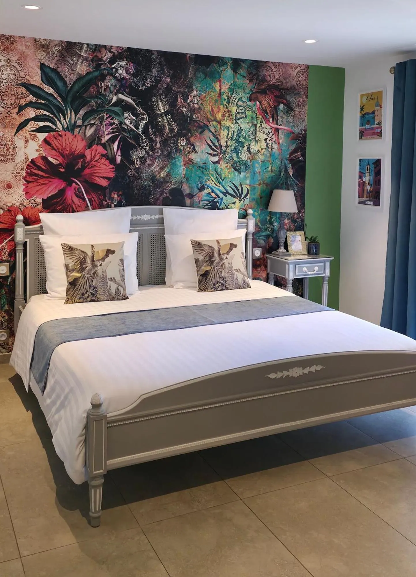 Bed in Loup Castel Boutique Hotel B&B