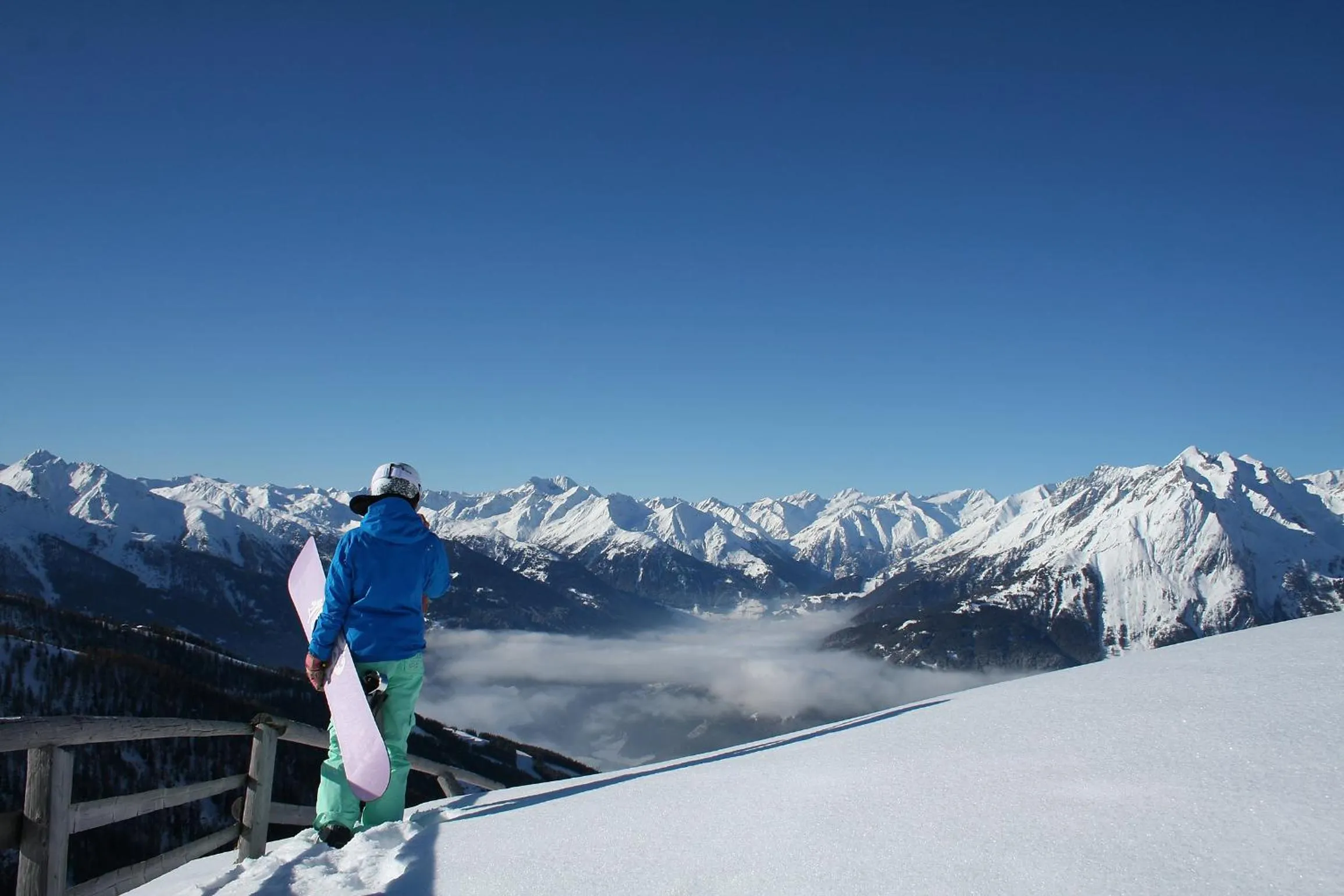 Skiing in Ferienhaus Aurora