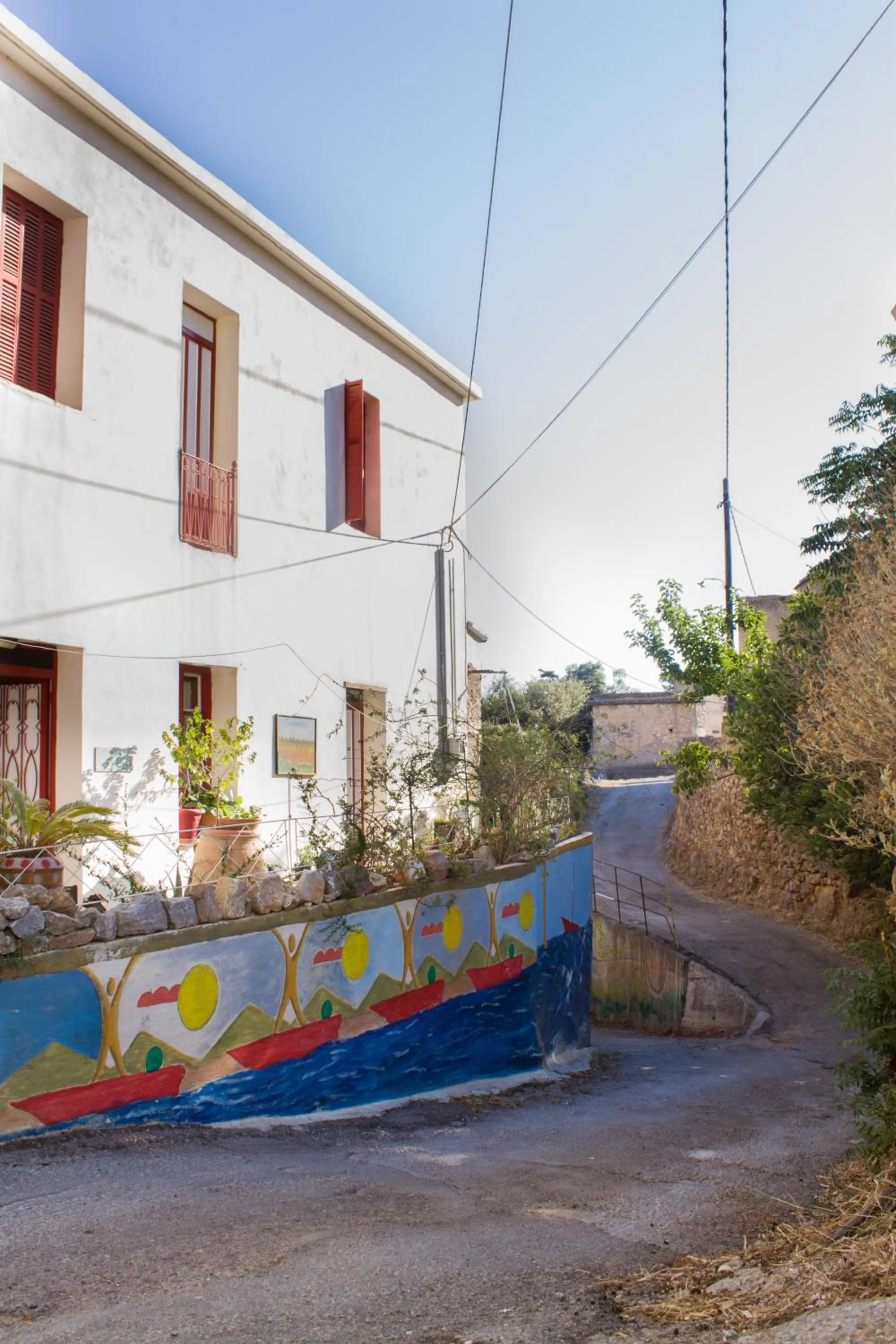 Facade/entrance in Malaxiana Houses