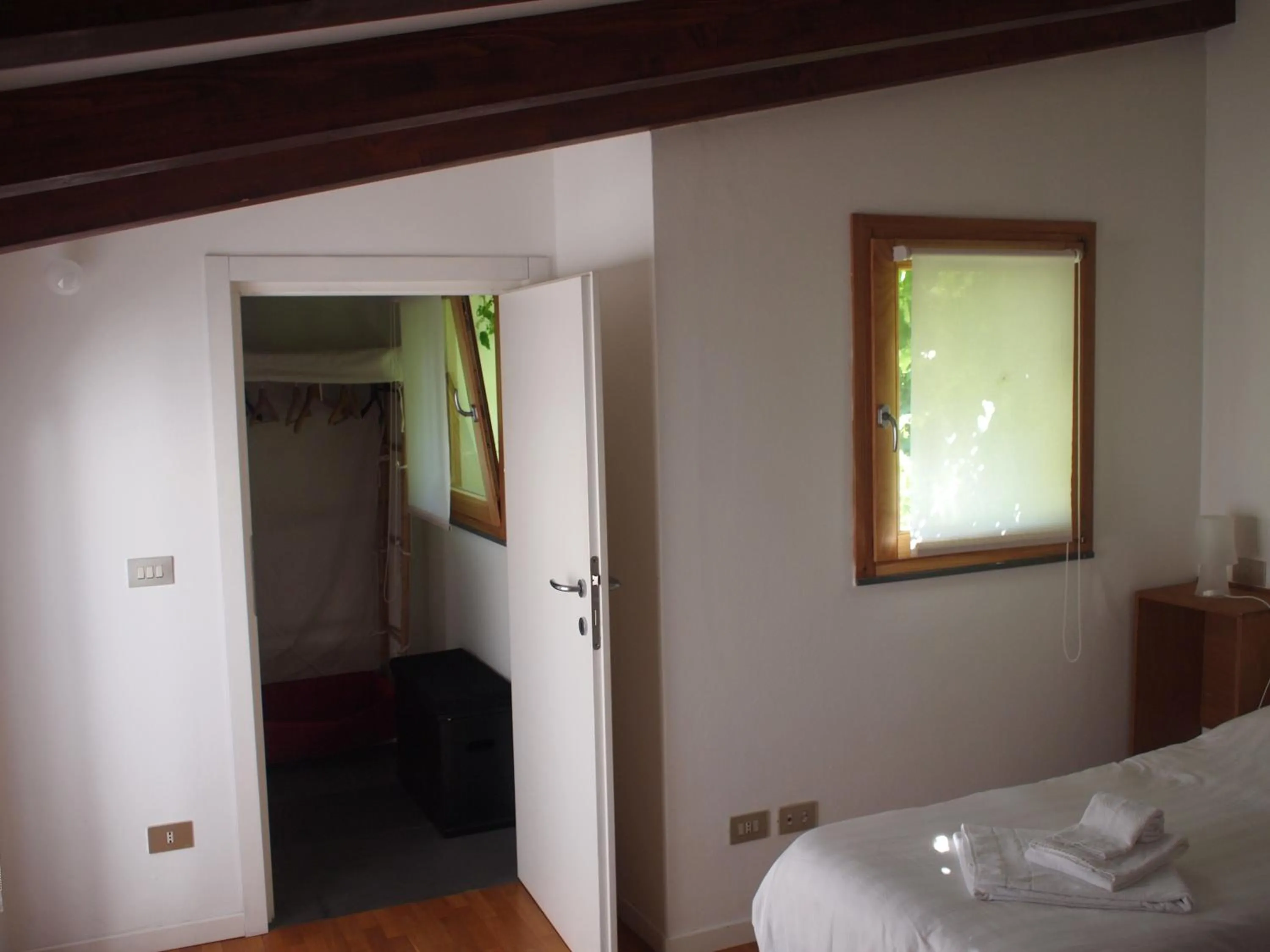 Bed in Arco 37