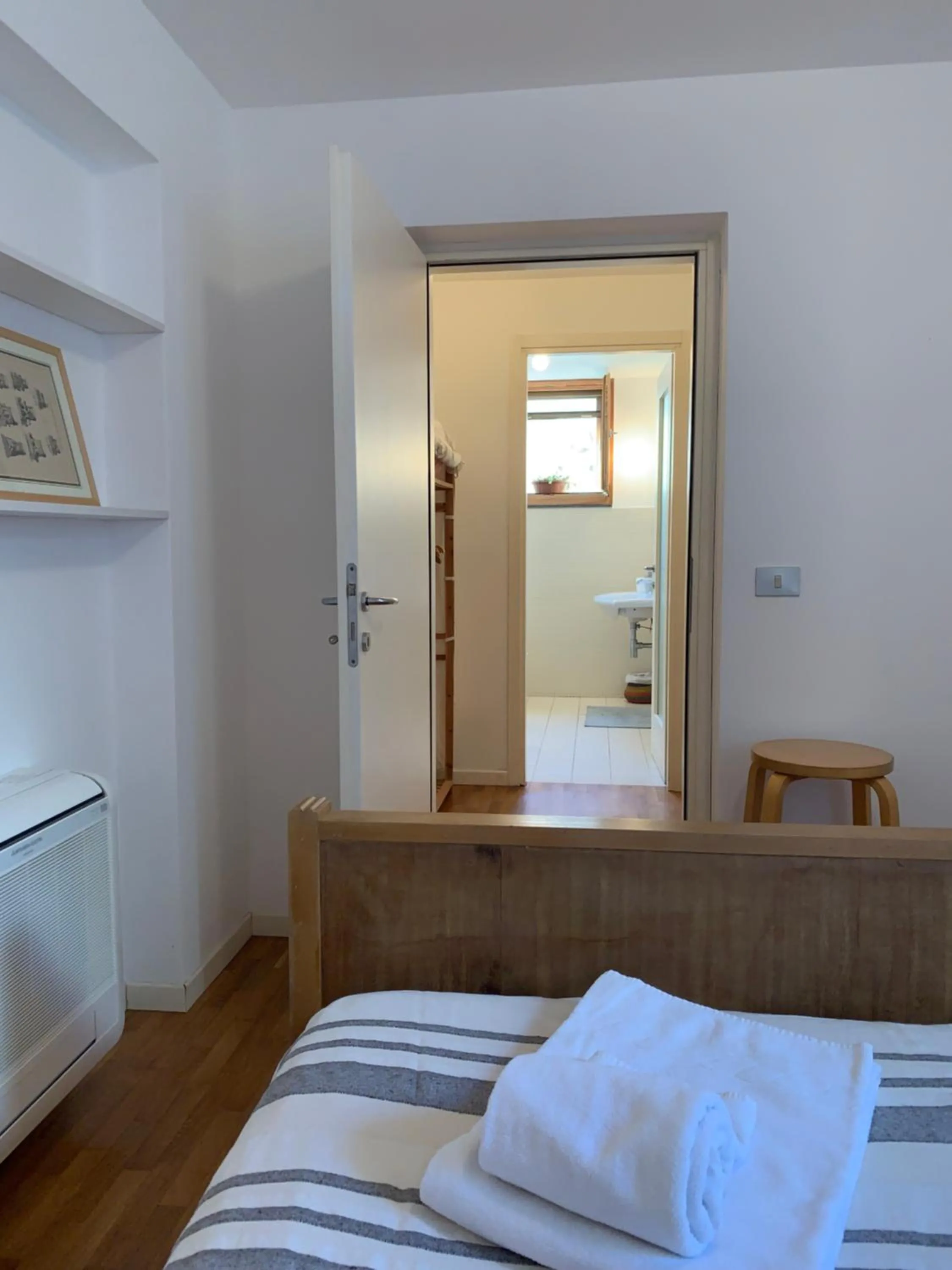 Bed in Arco 37