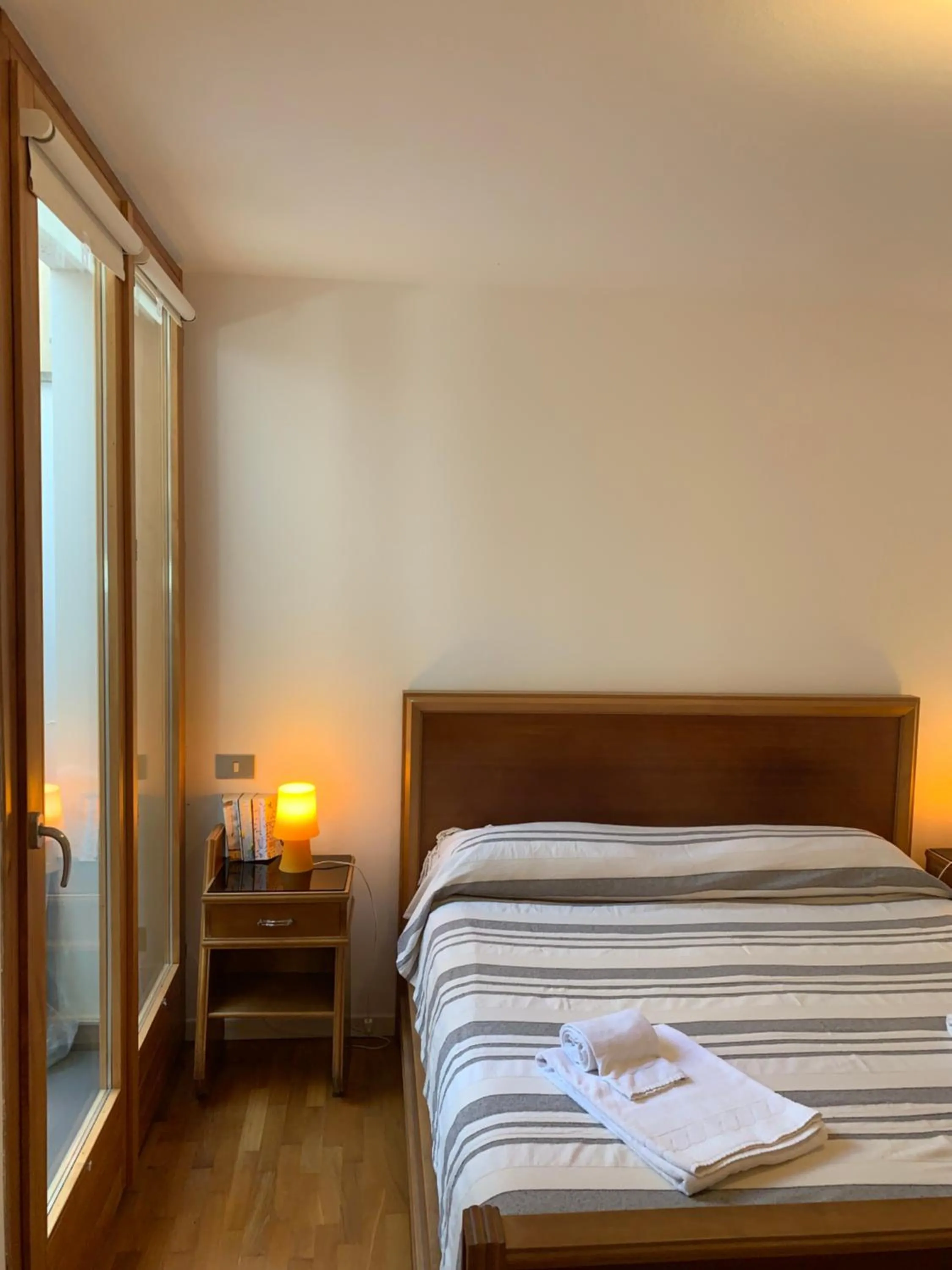 Bed in Arco 37