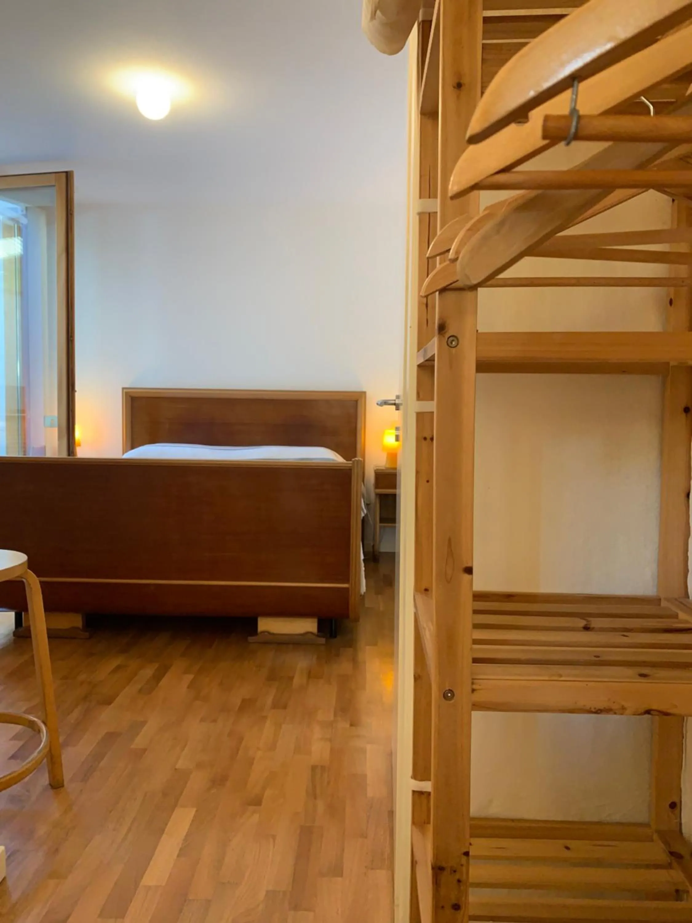 Bed in Arco 37