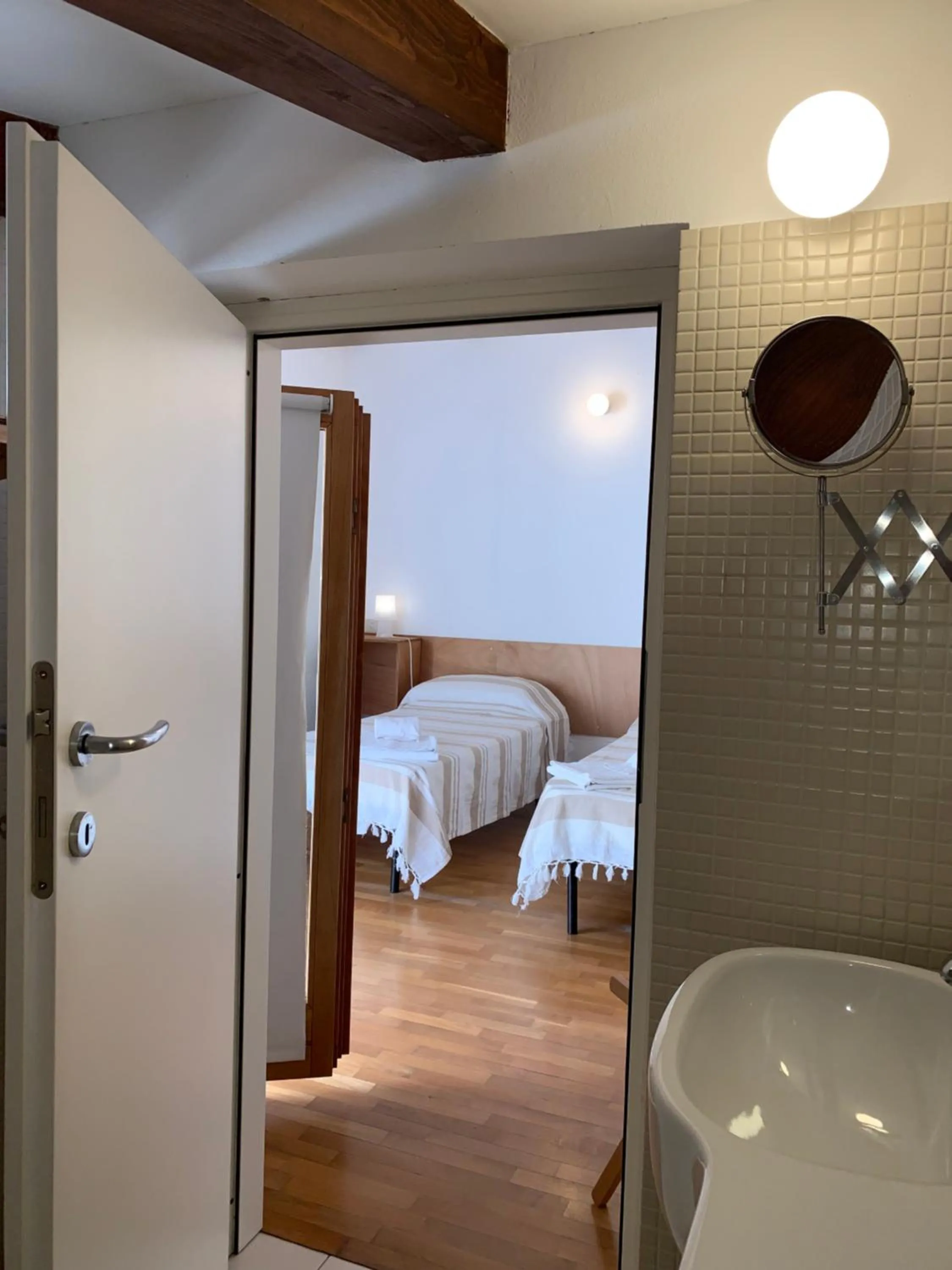 Bed in Arco 37