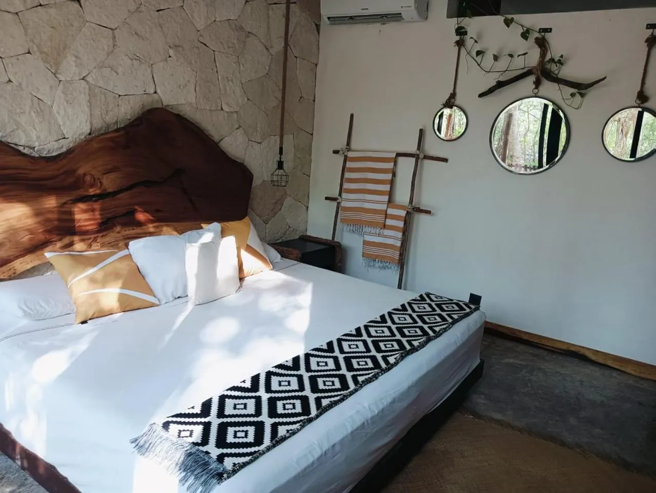 Bed in Agua & Selva luxury Jungle loft