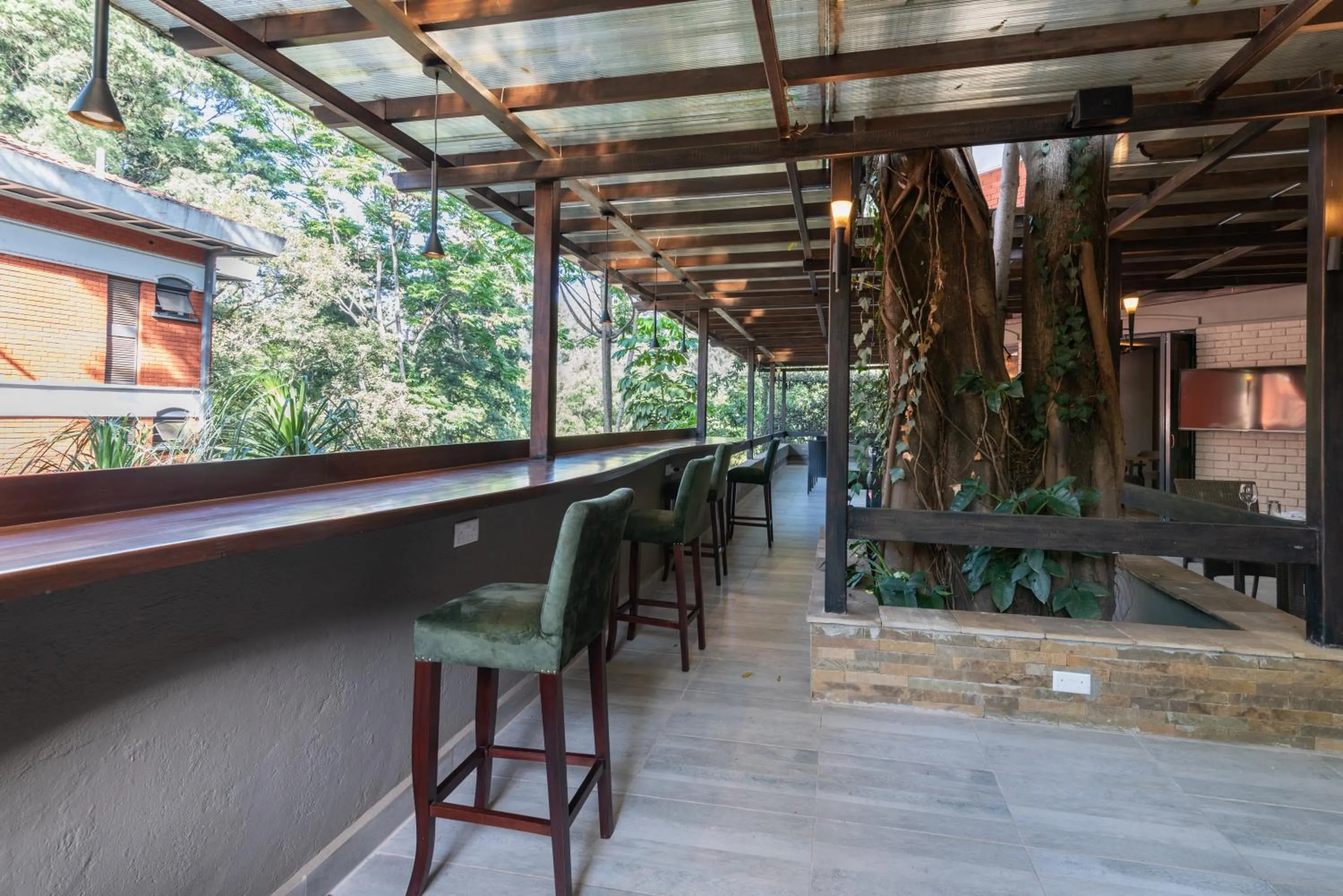 Restaurant/places to eat in Heri Heights Hotel Apartments, SureStay Collection by Best Western