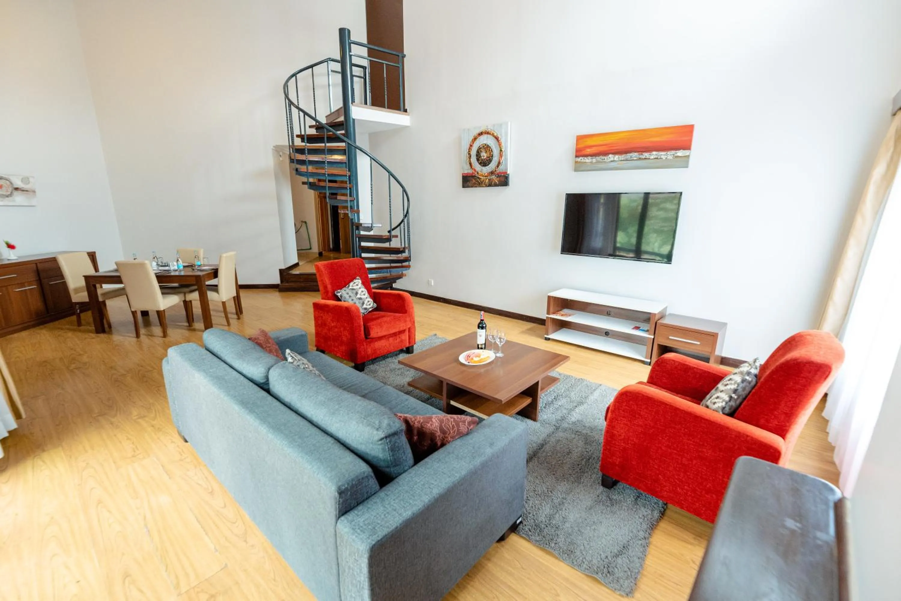 Seating area in Heri Heights Hotel Apartments, SureStay Collection by Best Western