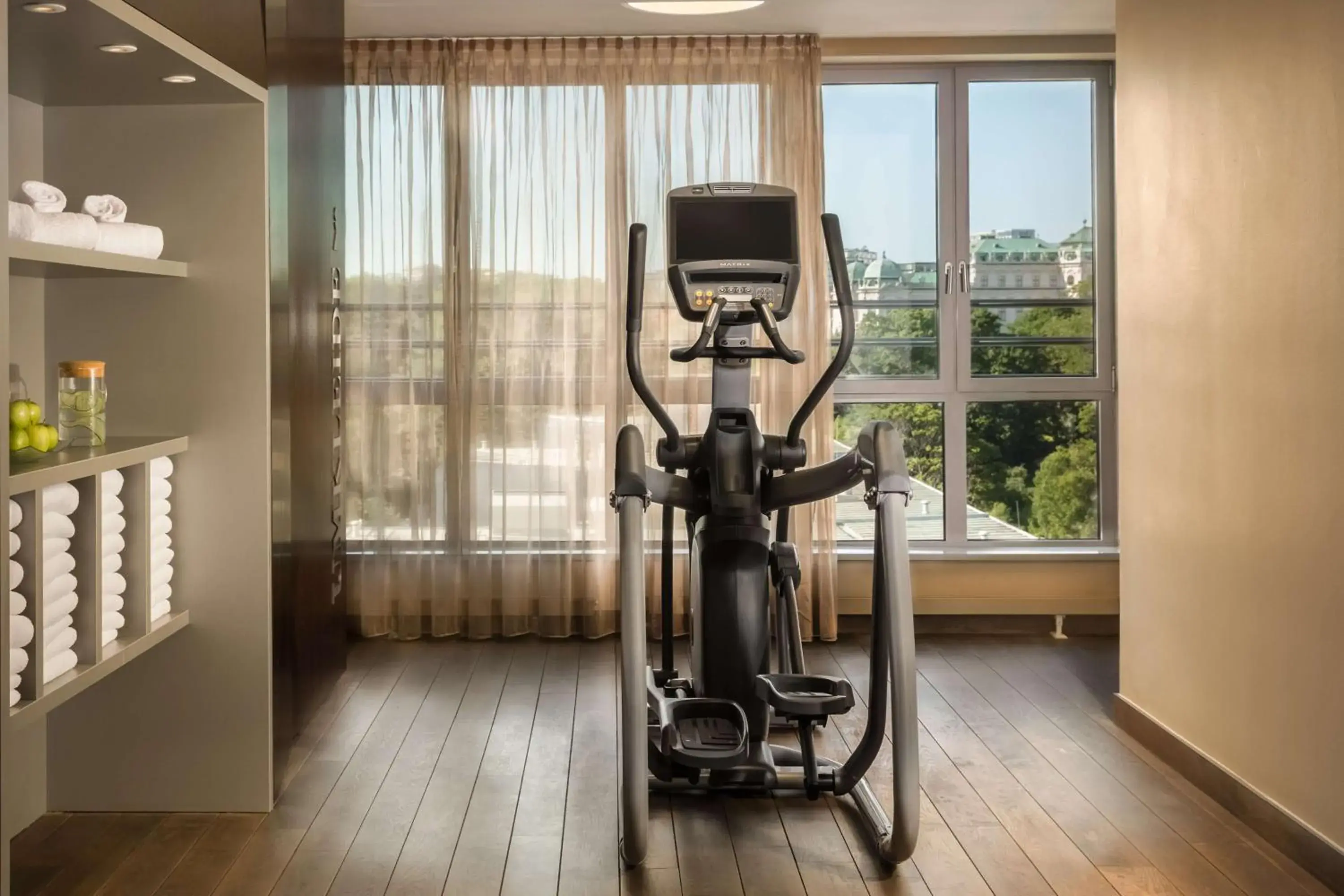 Fitness centre/facilities in Lindner Hotel Vienna Am Belvedere, part of JdV by Hyatt Fitness centre/facilities in Lindner Hotel Vienna Am Belvedere, part of JdV by Hyatt
