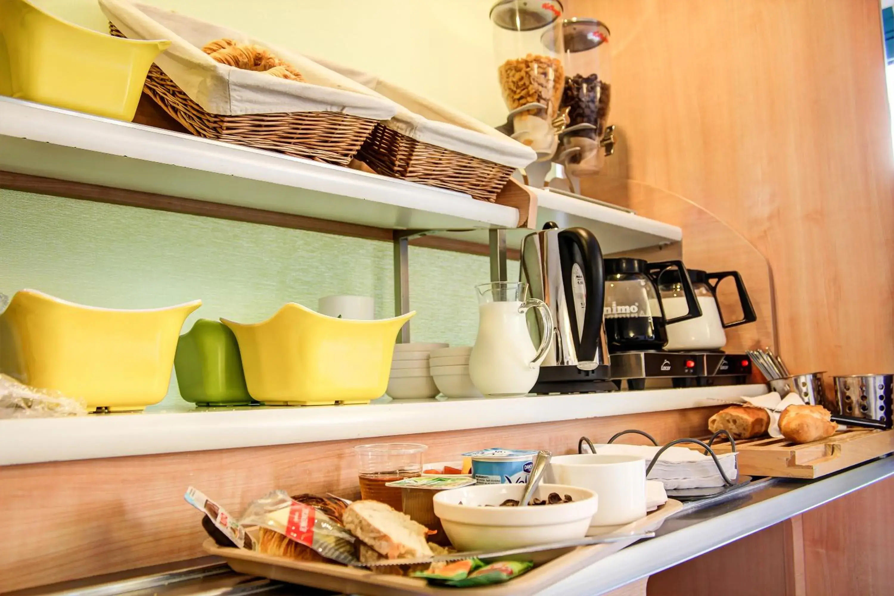 Buffet breakfast in Hotel Inn Design Laon Buffet breakfast in Hotel Inn Design Laon