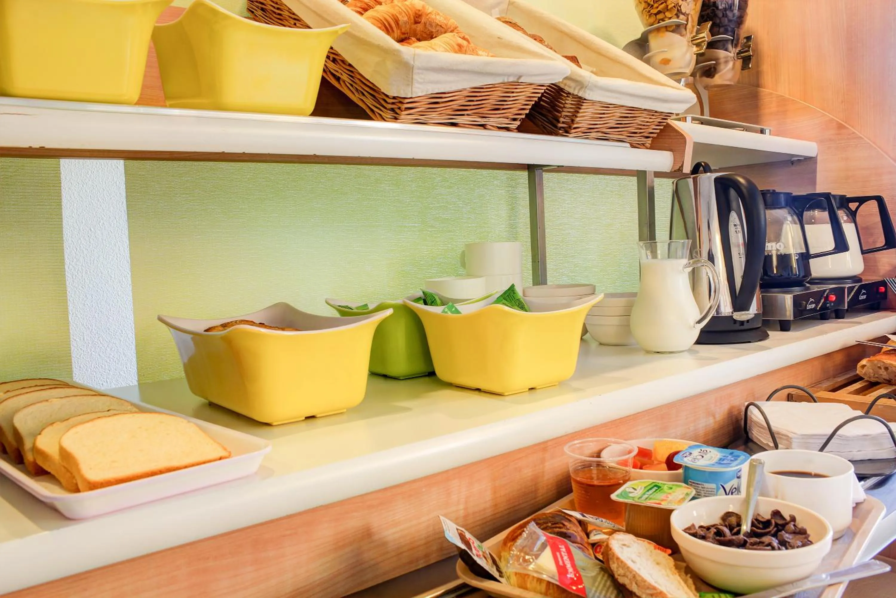 Buffet breakfast in Hotel Inn Design Laon