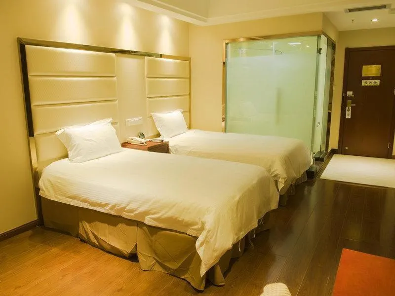 Photo of the whole room in Greentree Inn Changzhou Changwu Gufang Road Express Hotel