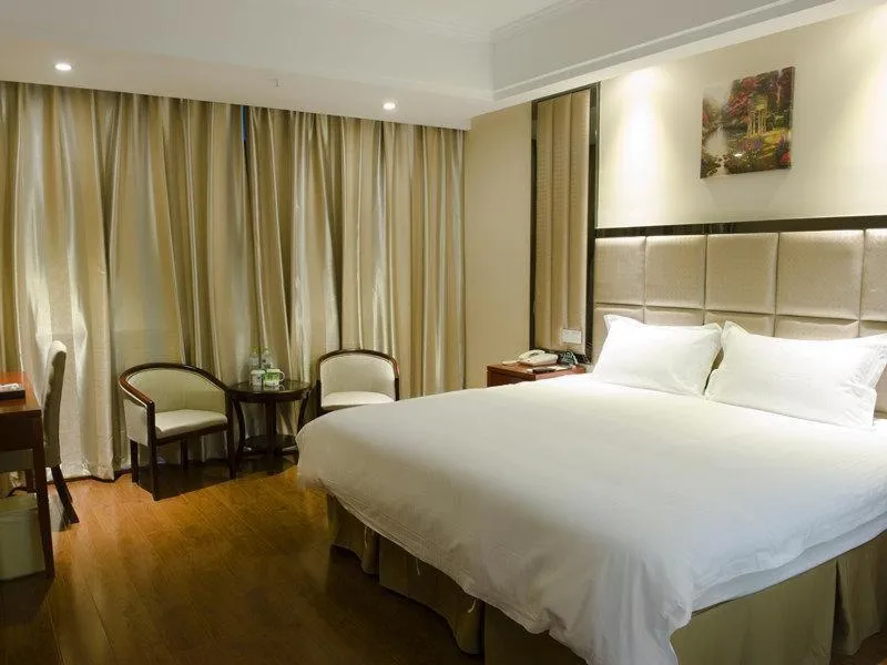 Photo of the whole room in Greentree Inn Changzhou Changwu Gufang Road Express Hotel