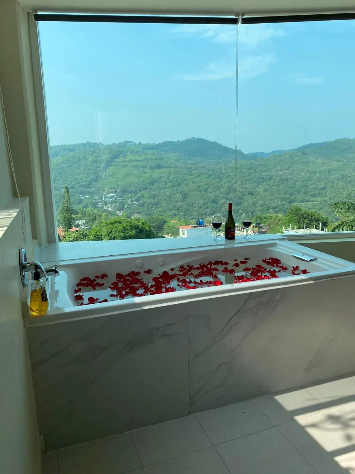 Deluxe Room in ROOF TOP Hotel XILITLA Deluxe Room in ROOF TOP Hotel XILITLA