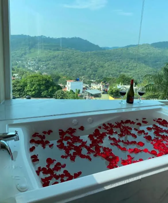 Hot Tub in ROOF TOP Hotel XILITLA