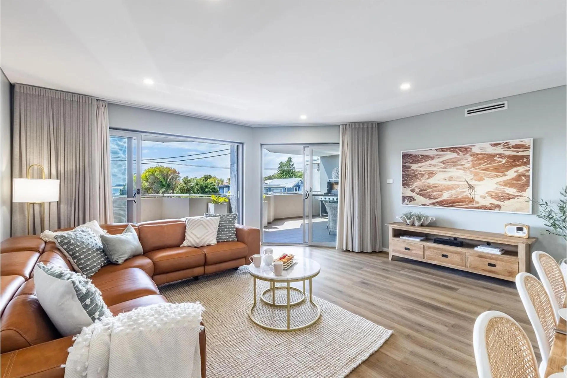 Footprints 1, 6-10 Market Street - Surfside Apartments