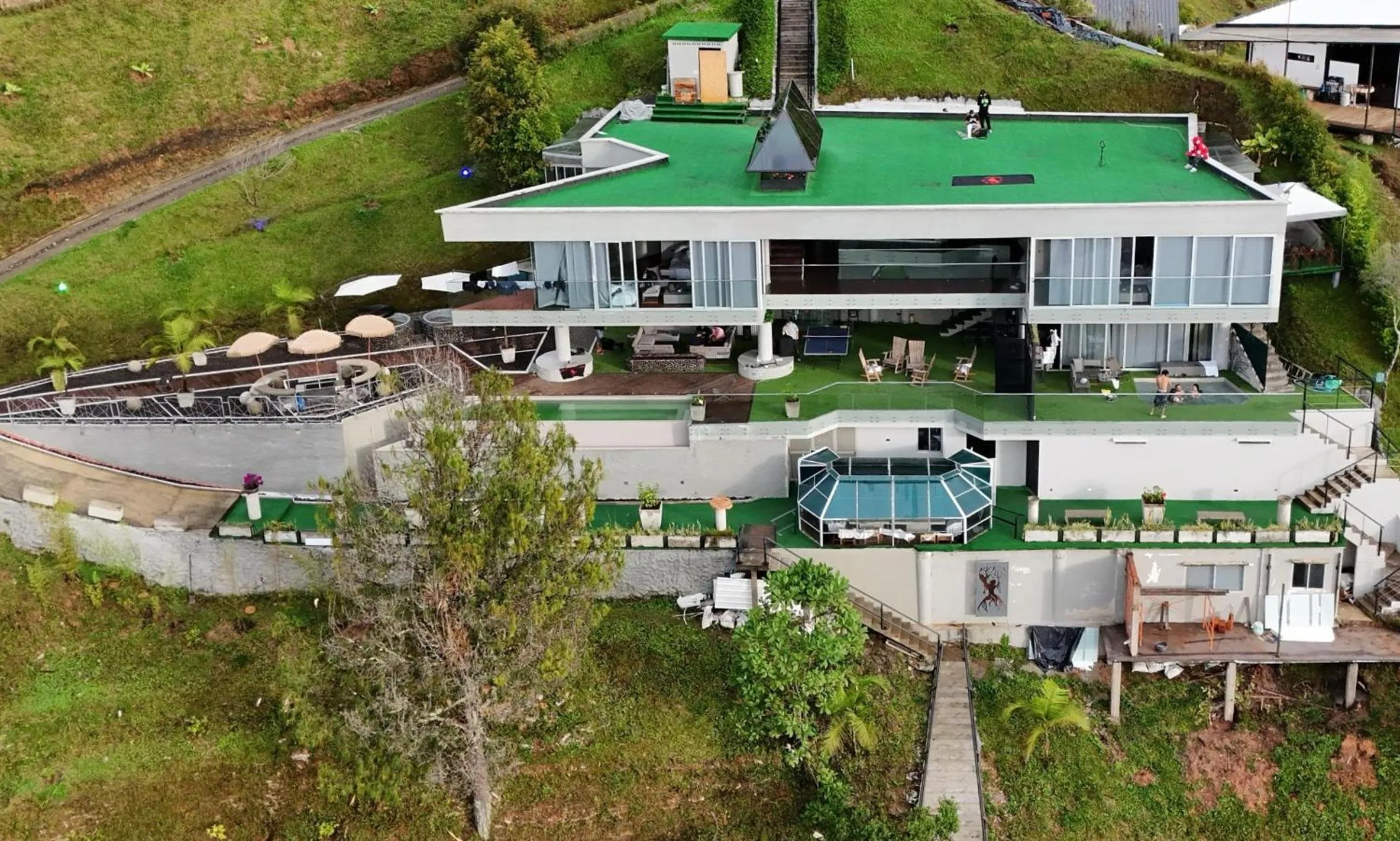 Property building in EleMYNT LifeStyle Hotel