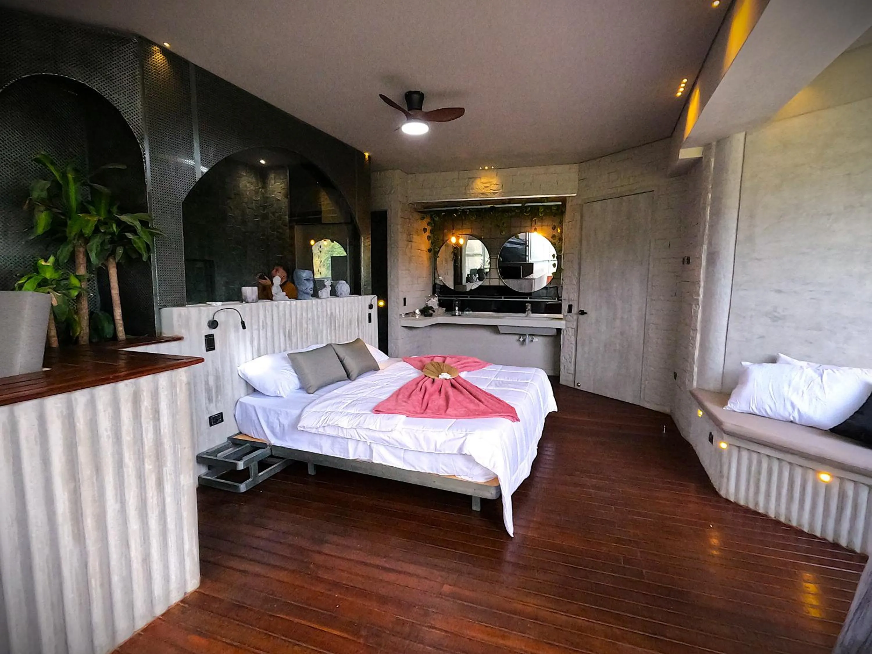 Photo of the whole room in EleMYNT LifeStyle Hotel