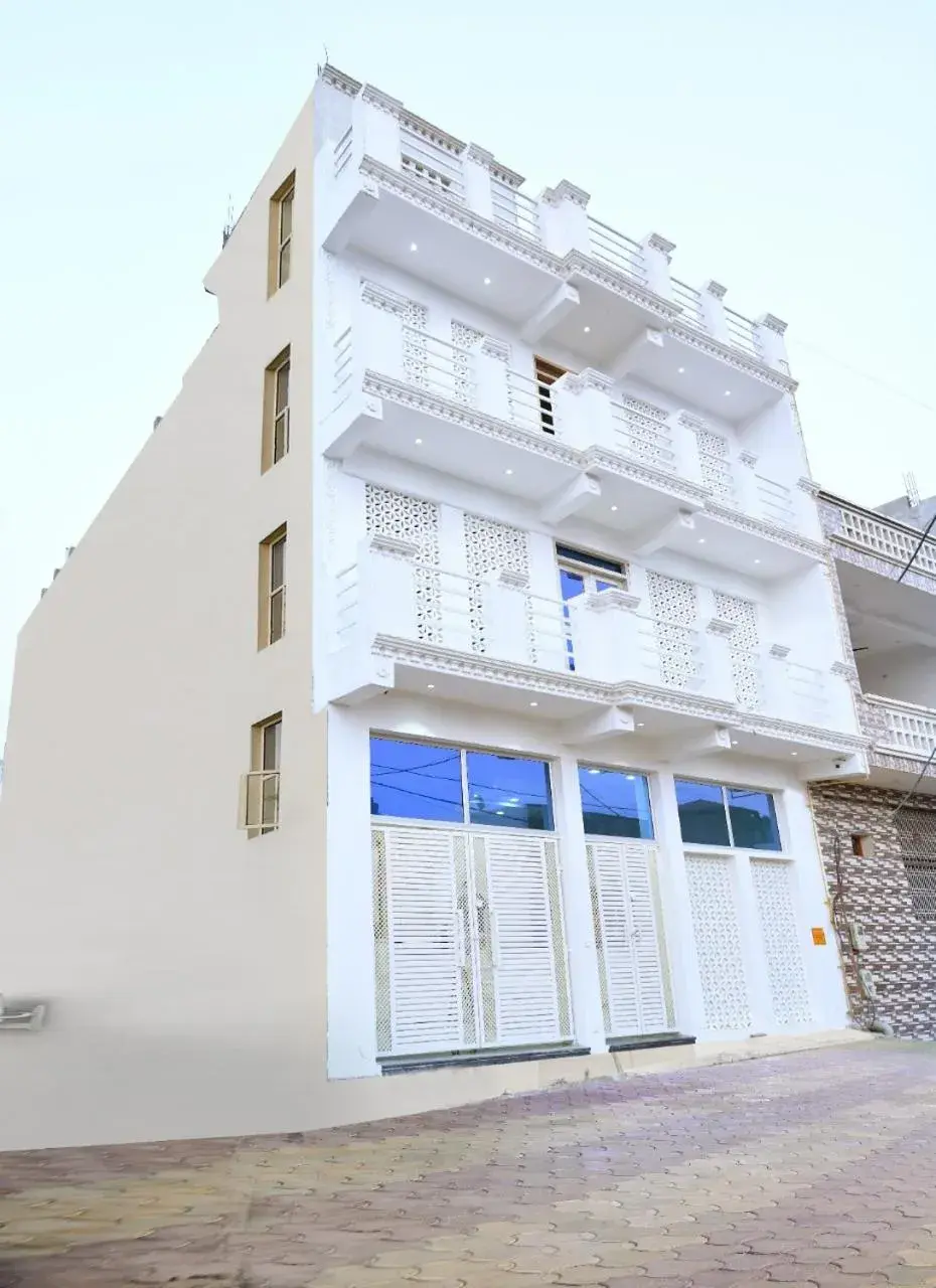 Facade/entrance in HN Palace Homestay Facade/entrance in HN Palace Homestay