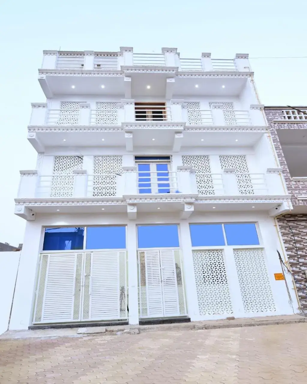 Property building in HN Palace Homestay Property building in HN Palace Homestay