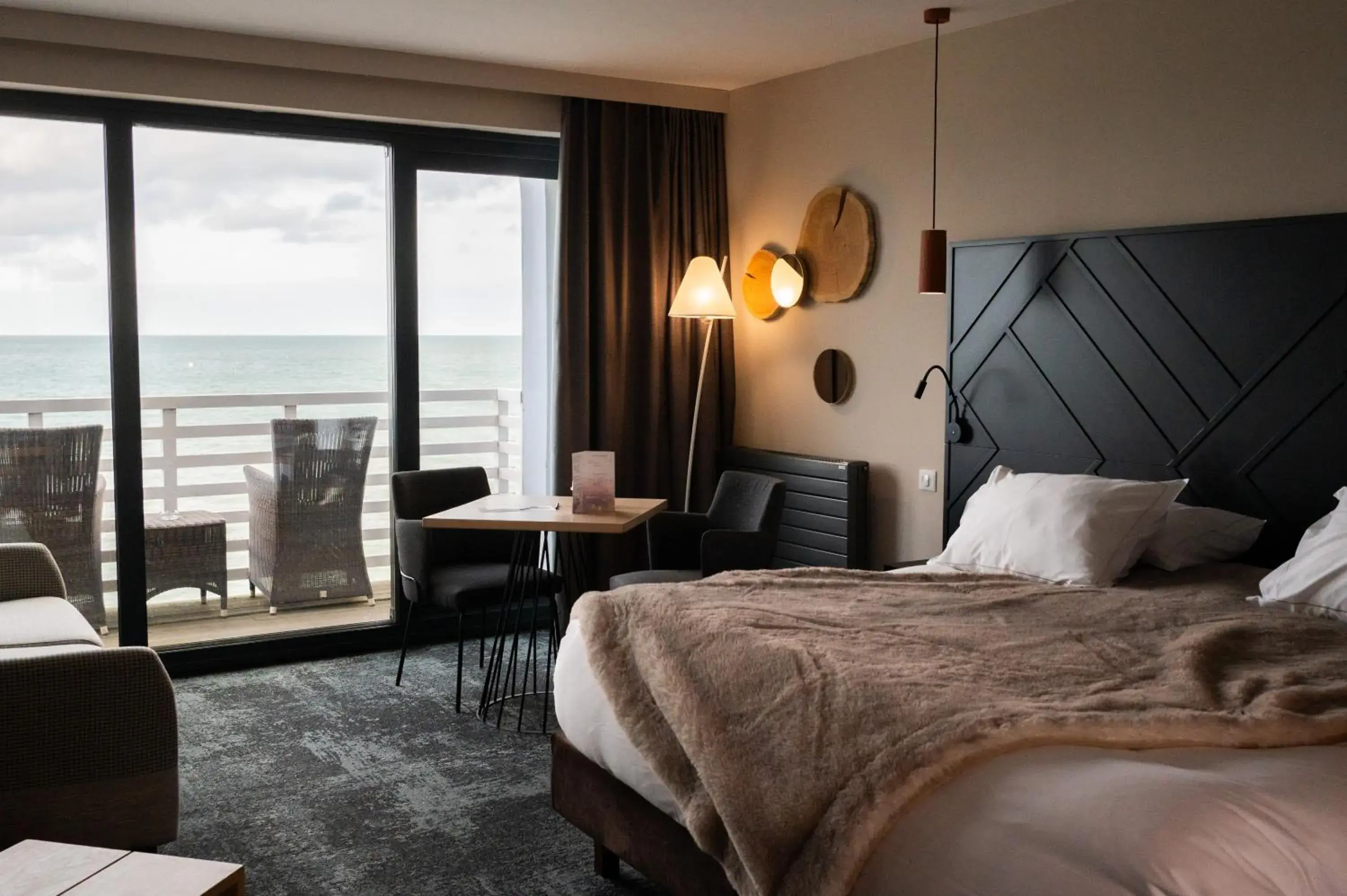 Deluxe Double or Twin Room with Balcony in Hotel Atlantic Deluxe Double or Twin Room with Balcony in Hotel Atlantic