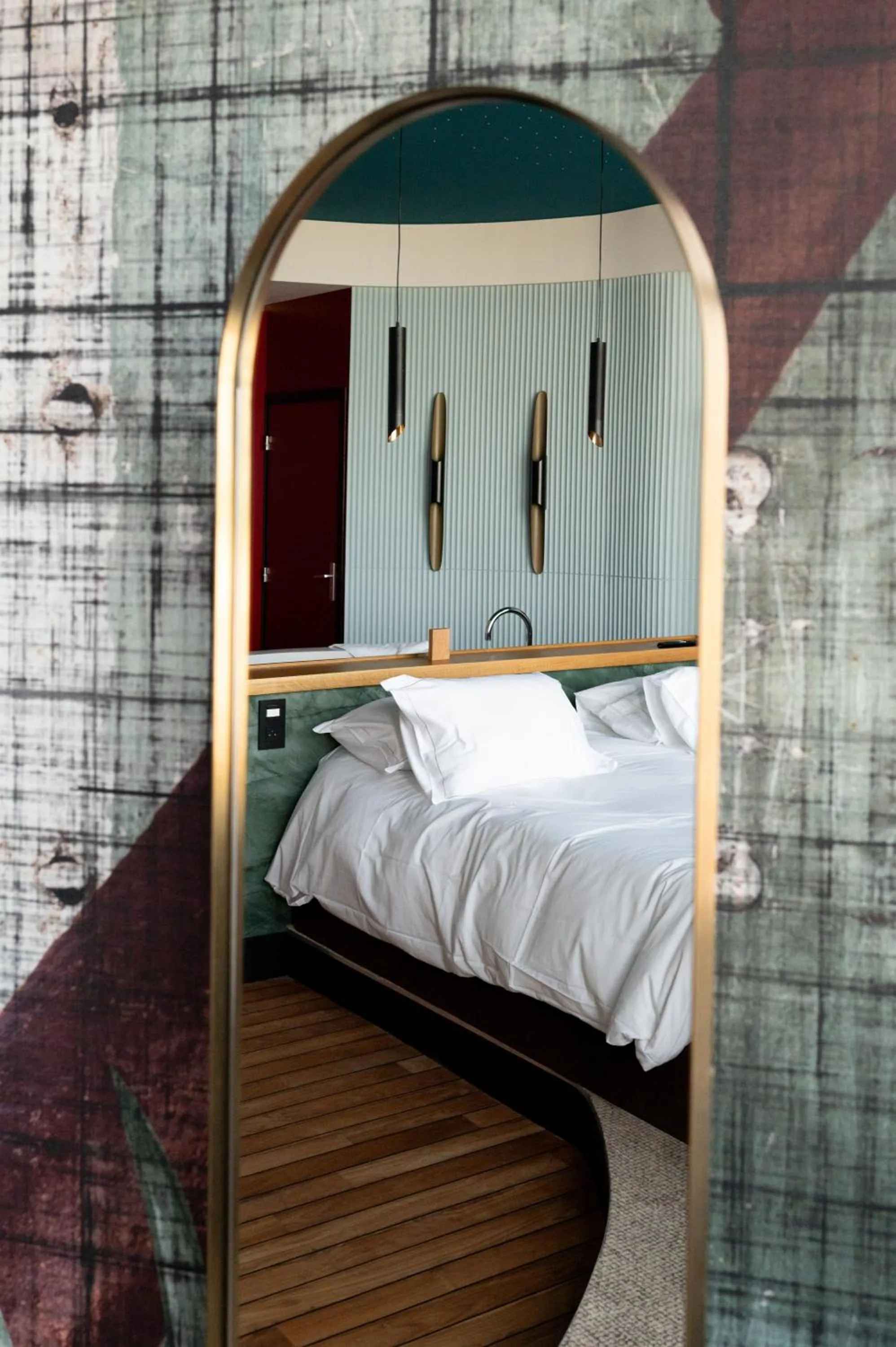 Bed in Hotel Atlantic