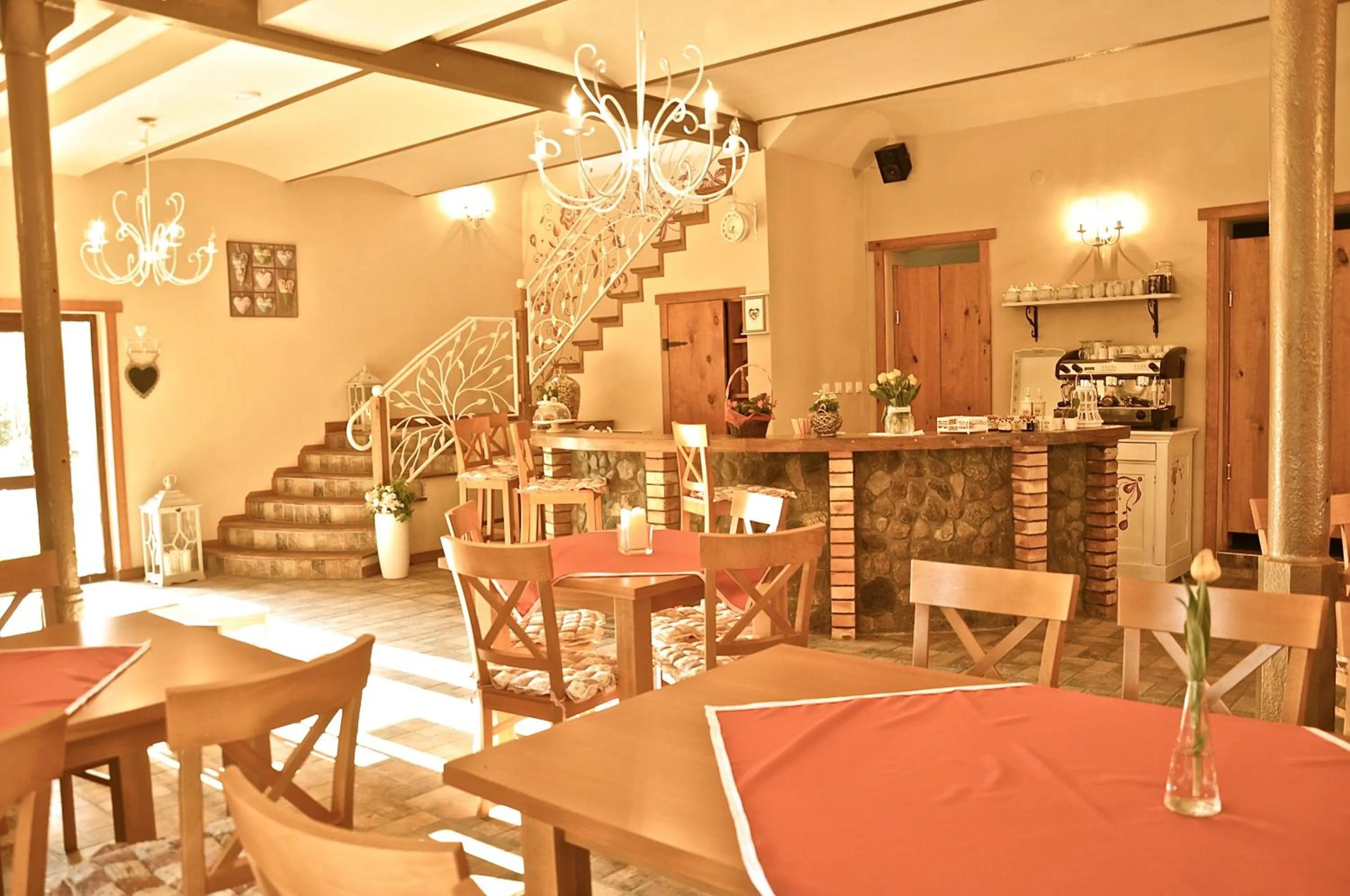 Restaurant/places to eat in Maciejowa Chata