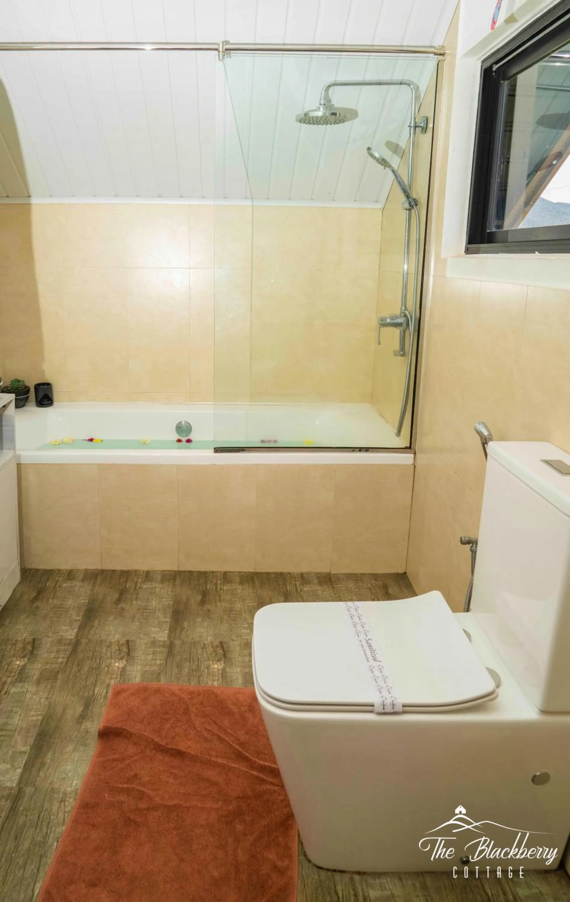 Bath in The Blackberry Cottage