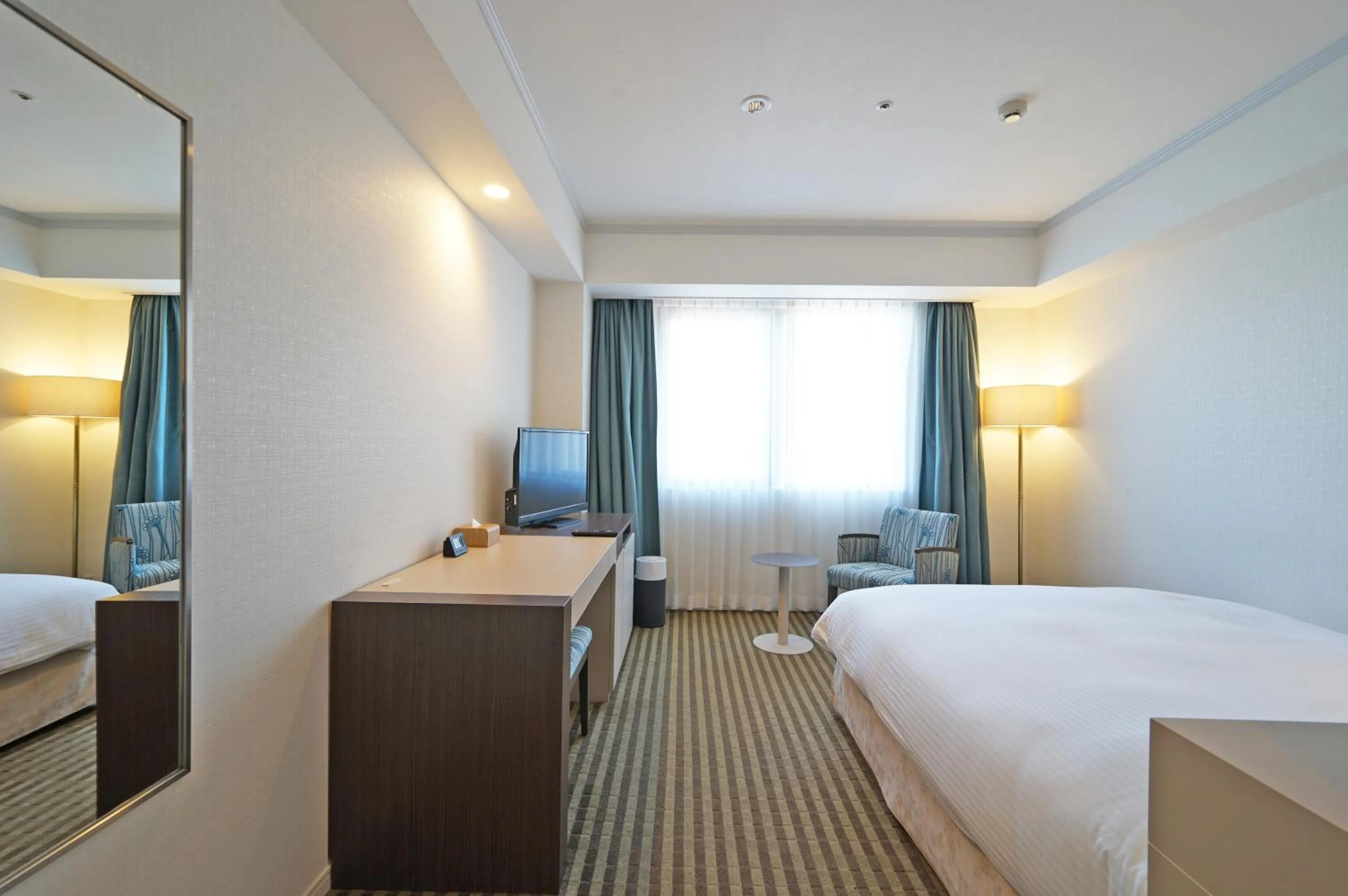 Photo of the whole room, Bed in Chisun Grand Takayama