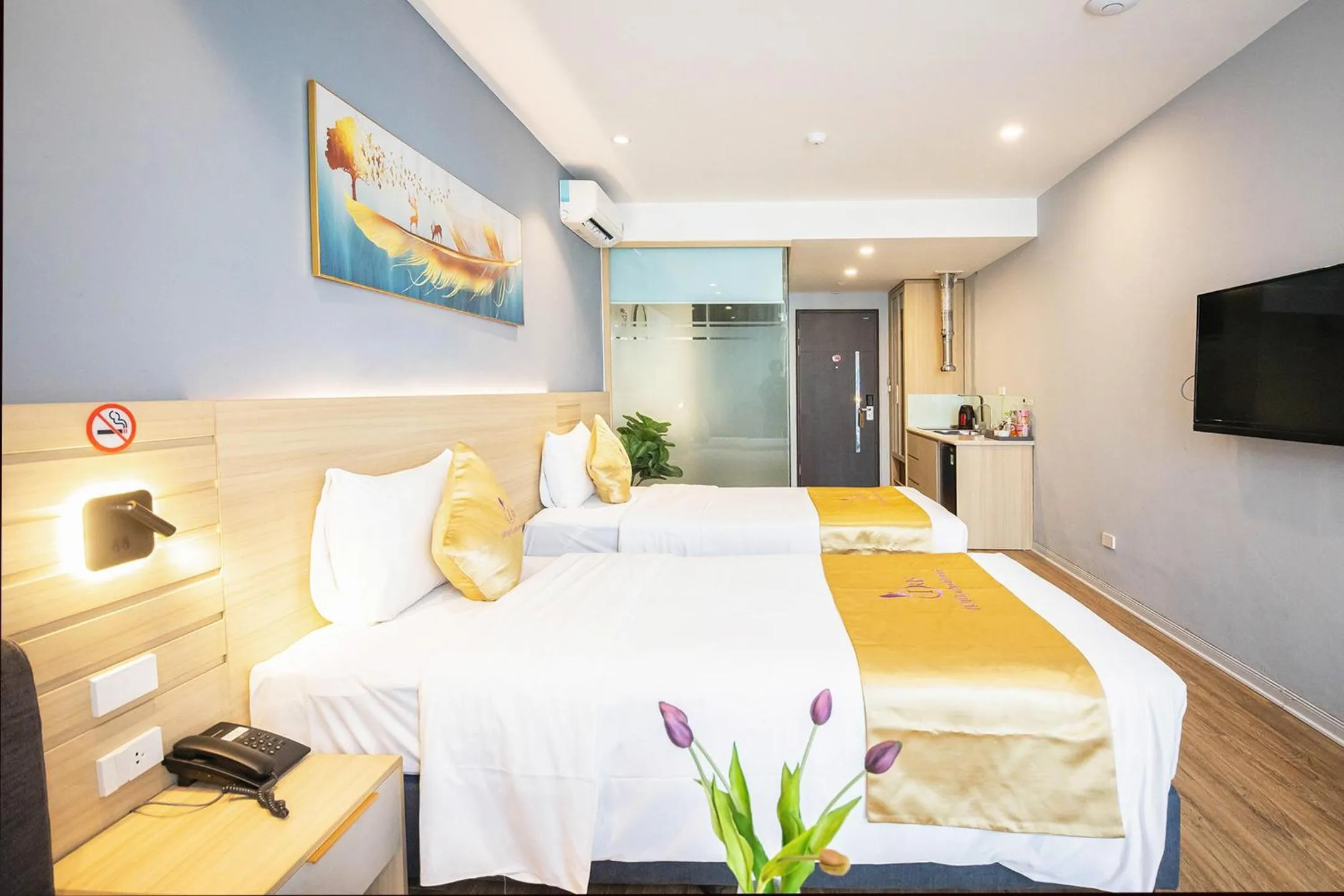 Photo of the whole room, Bed in IRIS Hotel Hải Phòng