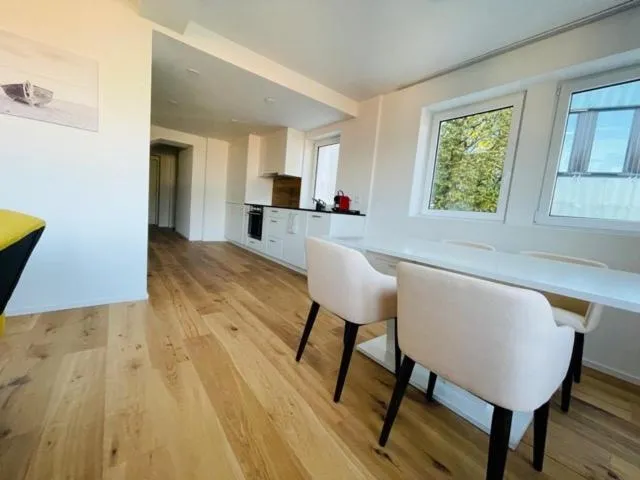 Kitchen or kitchenette in BERG & BERG APARTMENTS - Spiez Self-Check-in