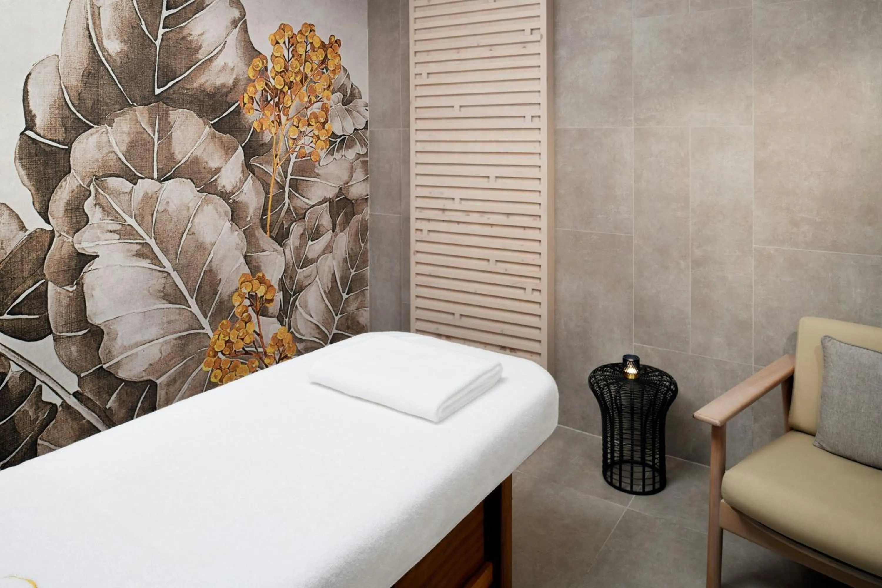 Spa and wellness centre/facilities in Courtyard by Marriott World Trade Centre, Dubai