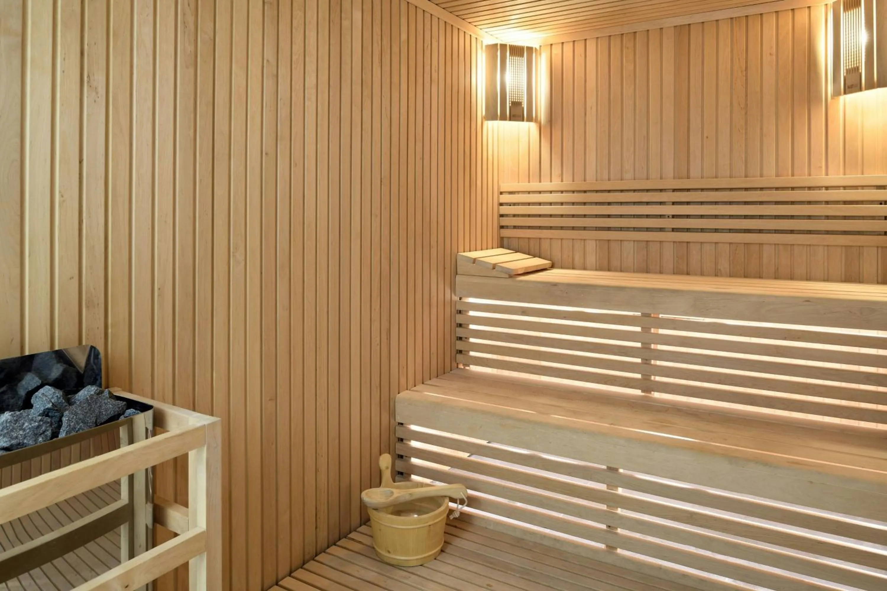 Spa and wellness centre/facilities in Courtyard by Marriott World Trade Centre, Dubai