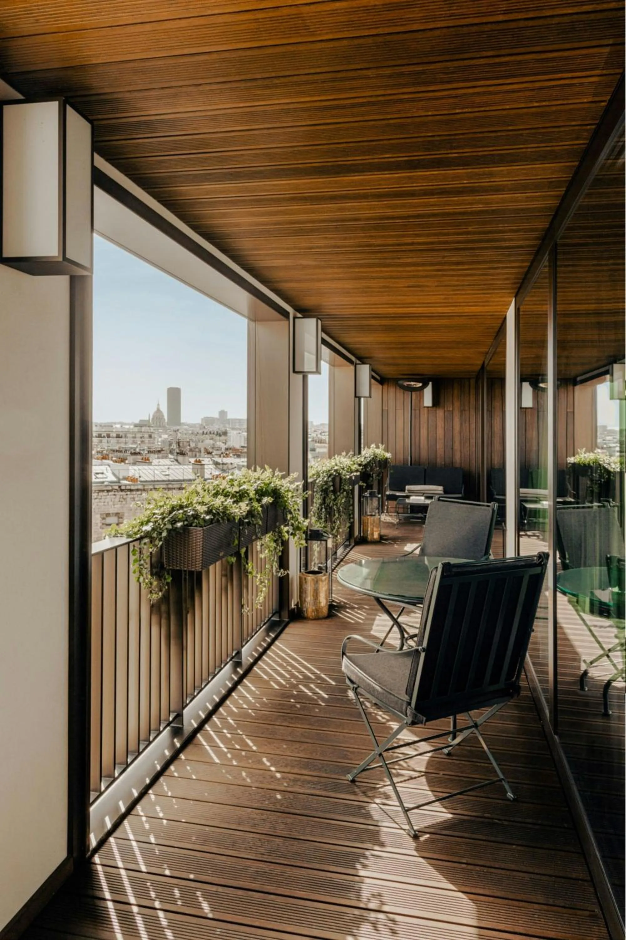 Photo of the whole room in Bvlgari Hotel Paris