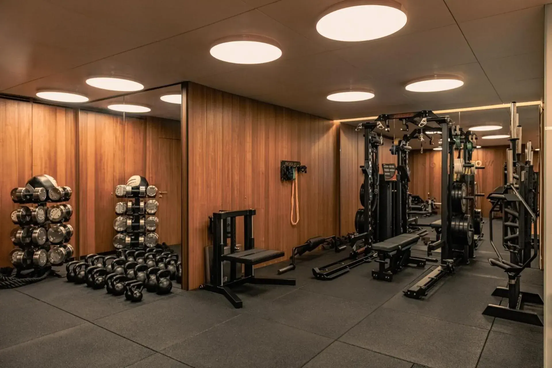 Spa and wellness centre/facilities in Bvlgari Hotel Paris Spa and wellness centre/facilities in Bvlgari Hotel Paris