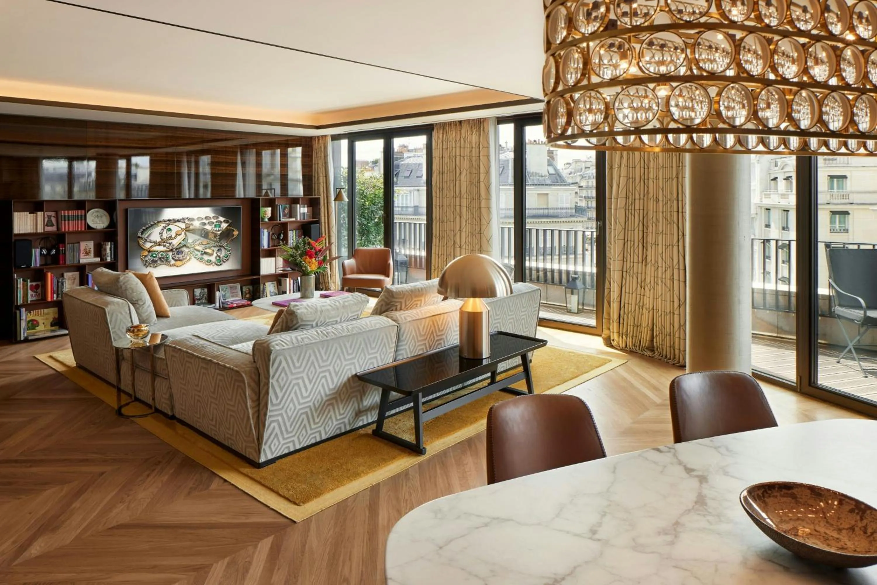 Photo of the whole room in Bvlgari Hotel Paris