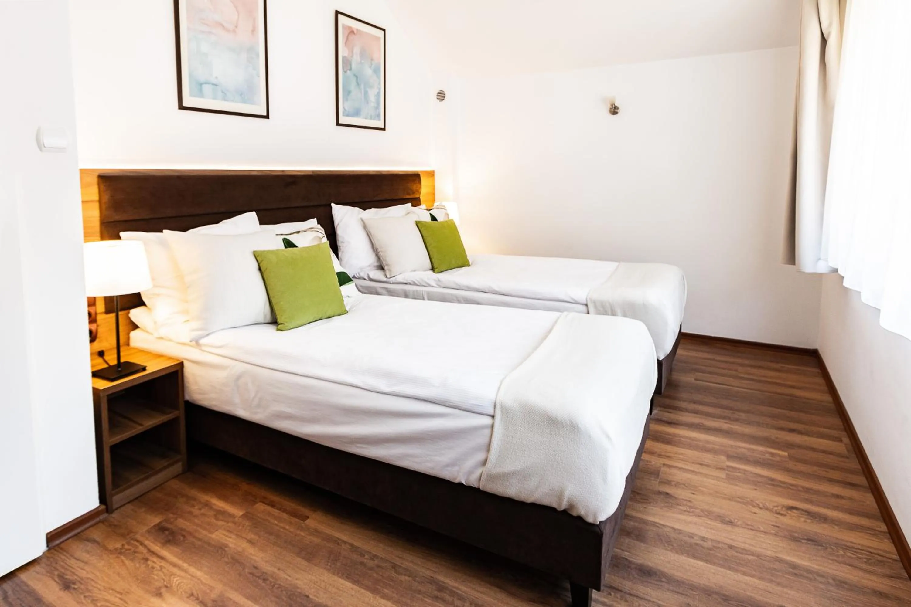Bed in Pelikan Resort Dźwirzyno - Domki przy plaży