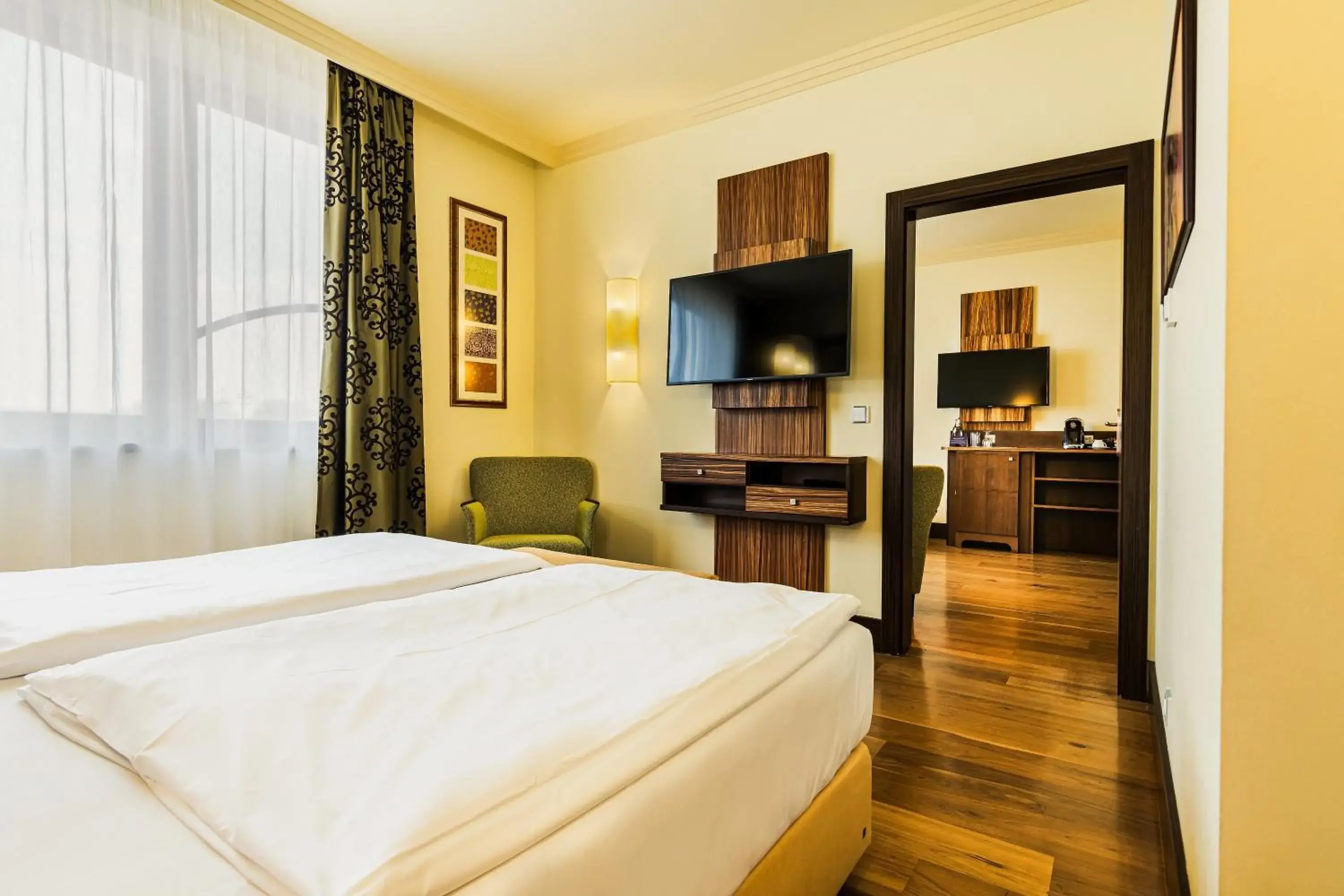 Suite in Hotel Savannah Suite in Hotel Savannah