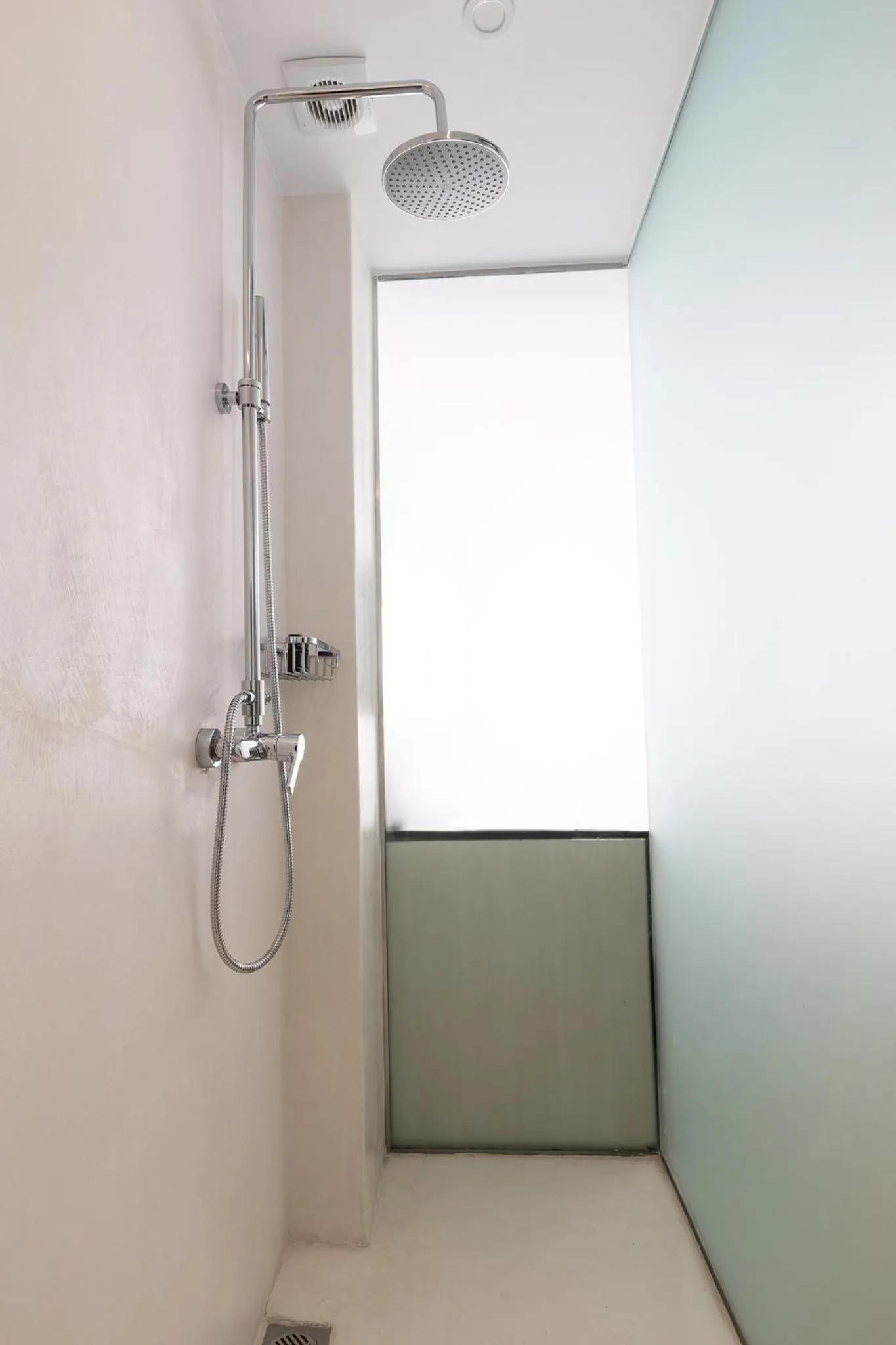 Shower in The Fountain Athens