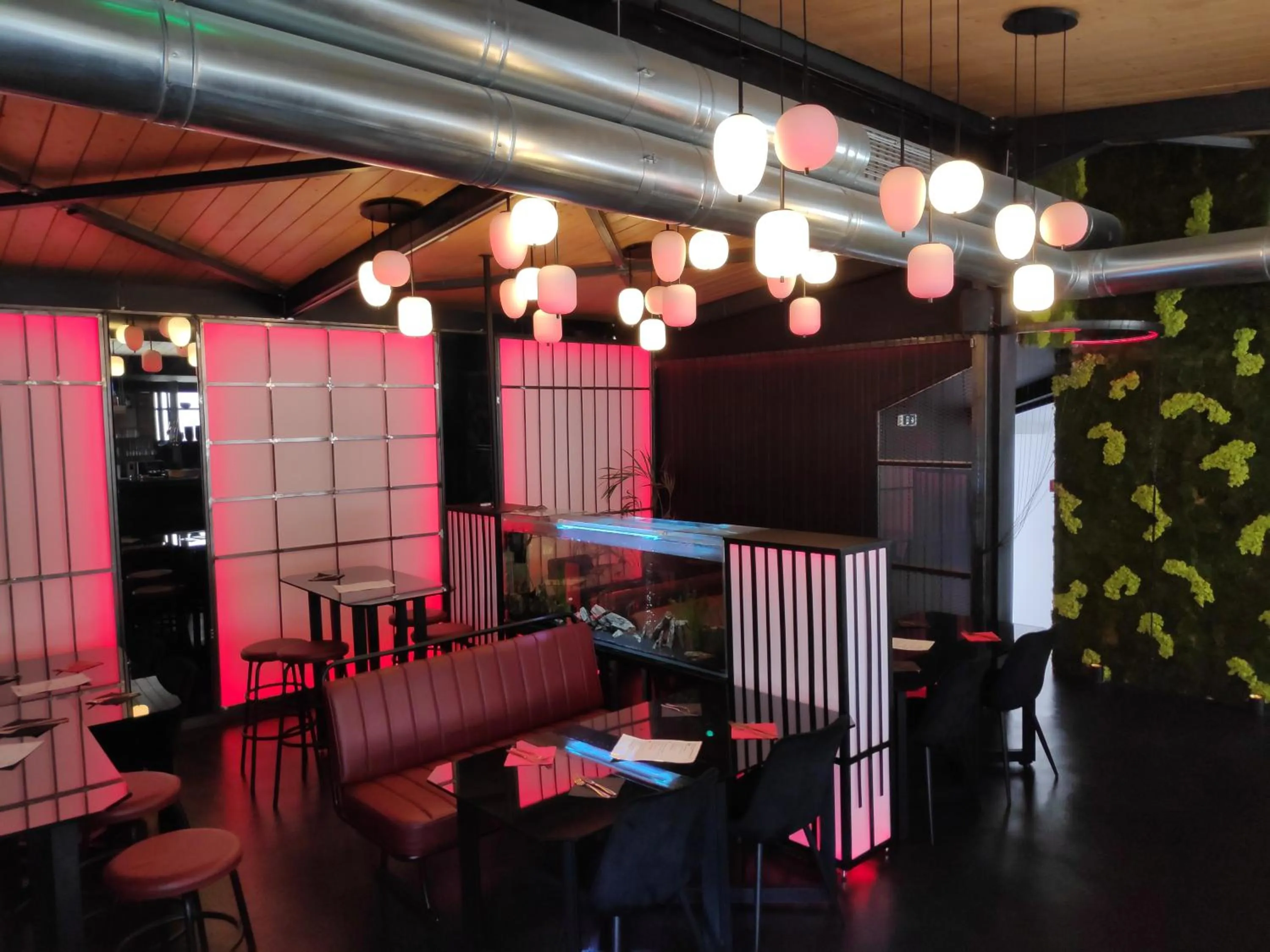 Breakfast in The Fountain Athens