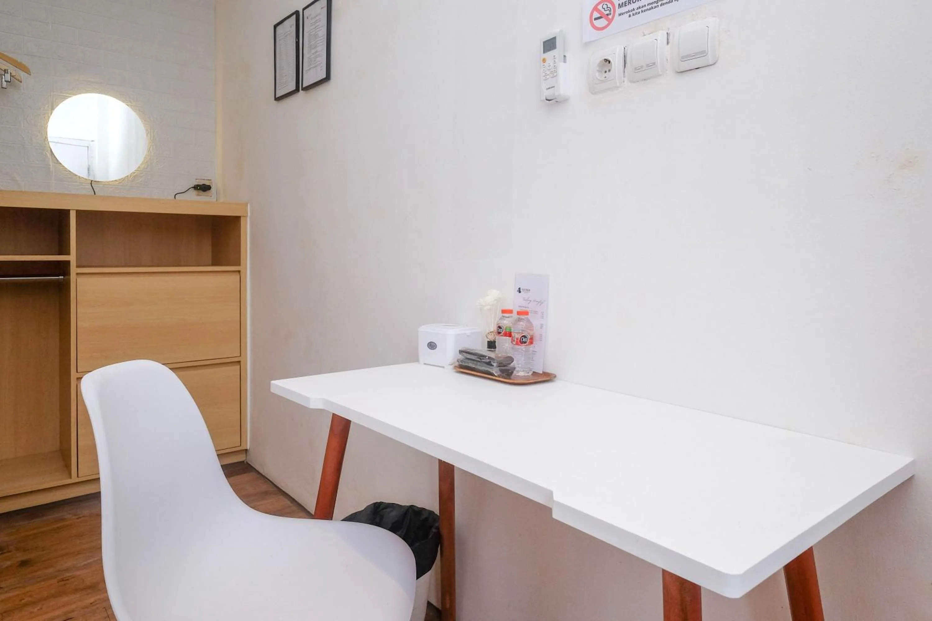 hair dresser in RedDoorz near RS Permata Medika Ngaliyan Semarang