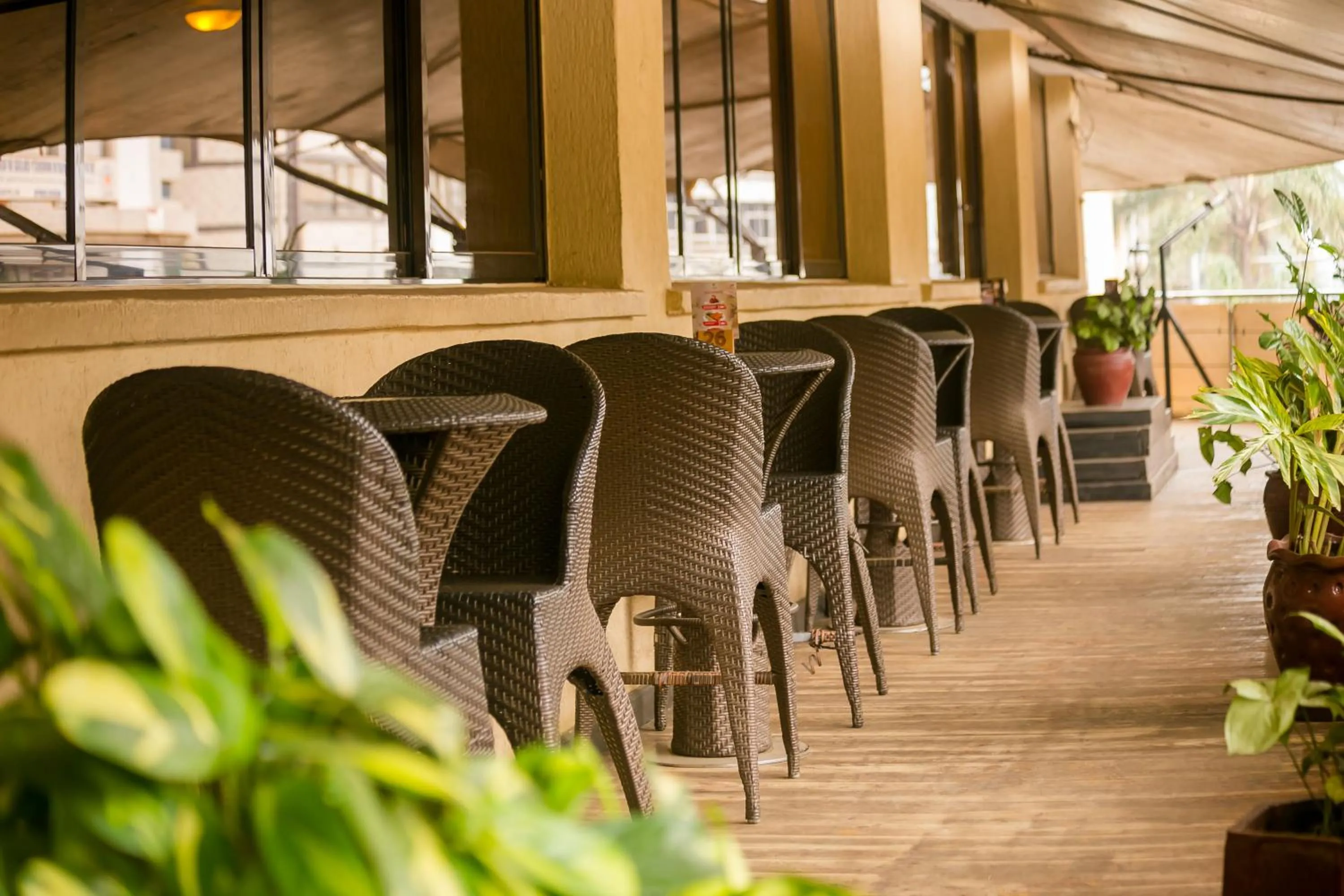 Restaurant/places to eat in The Clarion Hotel